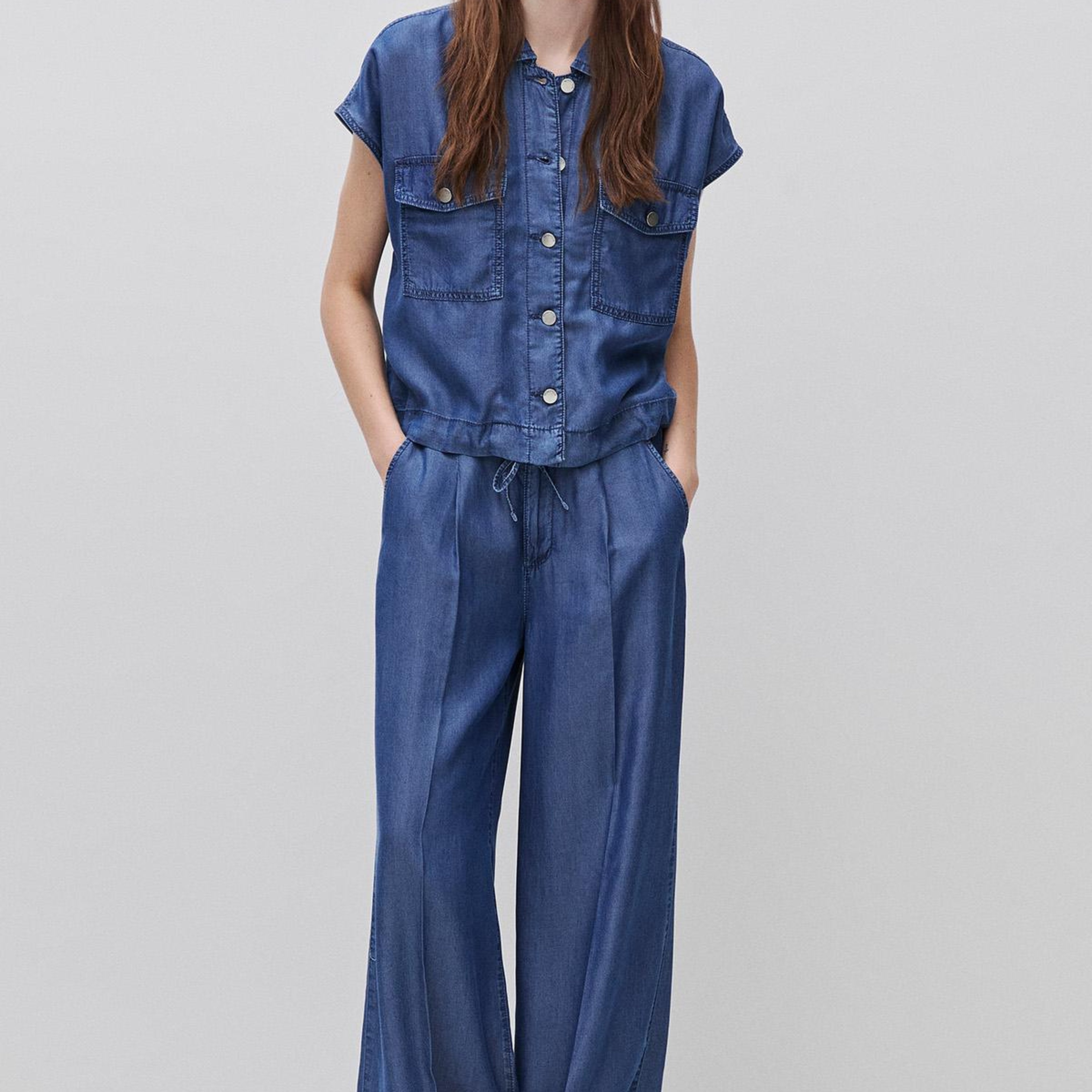 Kadın Mavi Bol Paça Cepli Denim Pantolon