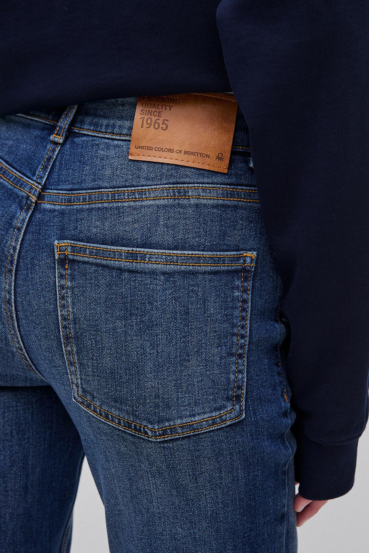 Kadın Mavi Pamuk Karışımlı Cepli Denim Pantolon