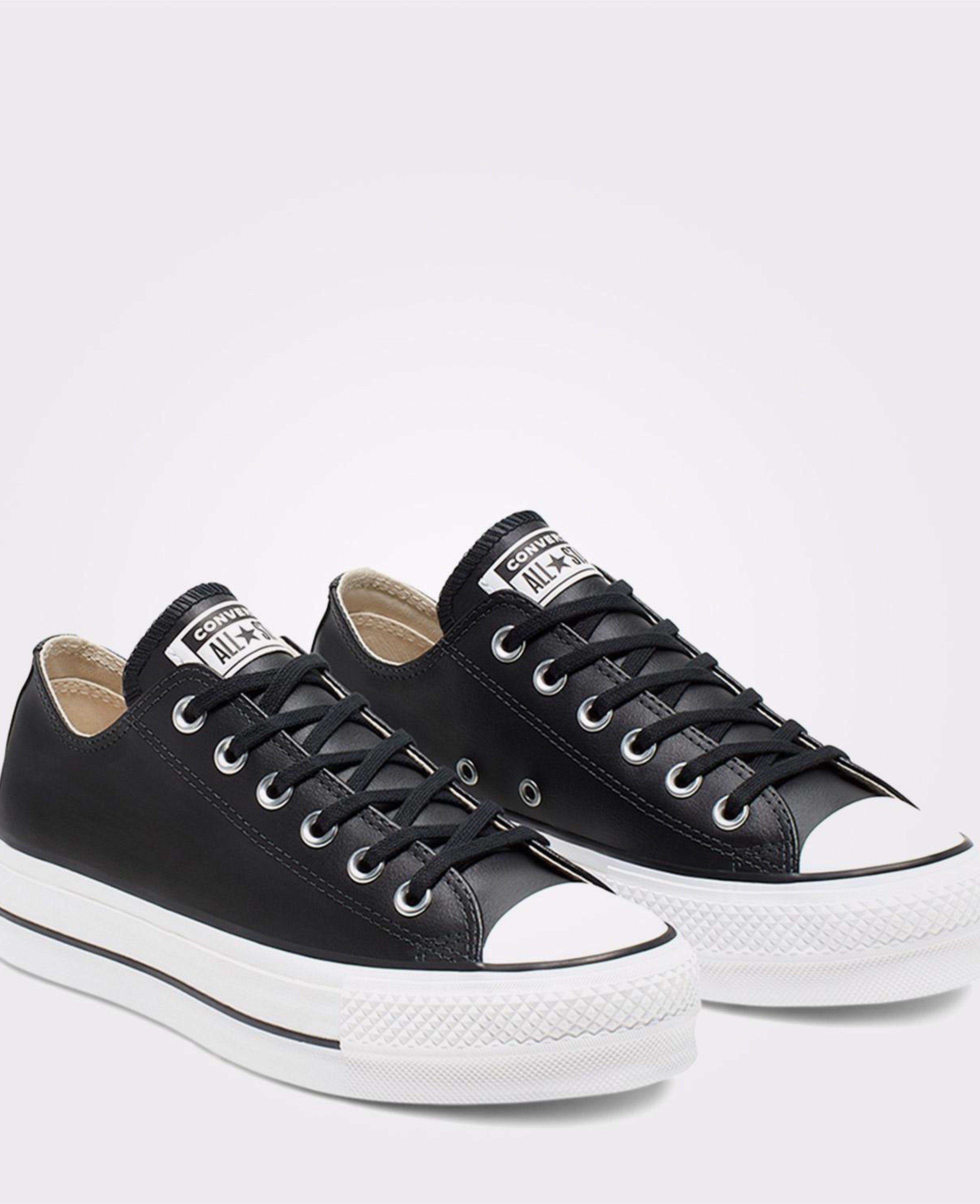 Converse Chuck Taylor All Star Kadın Siyah Deri Sneaker