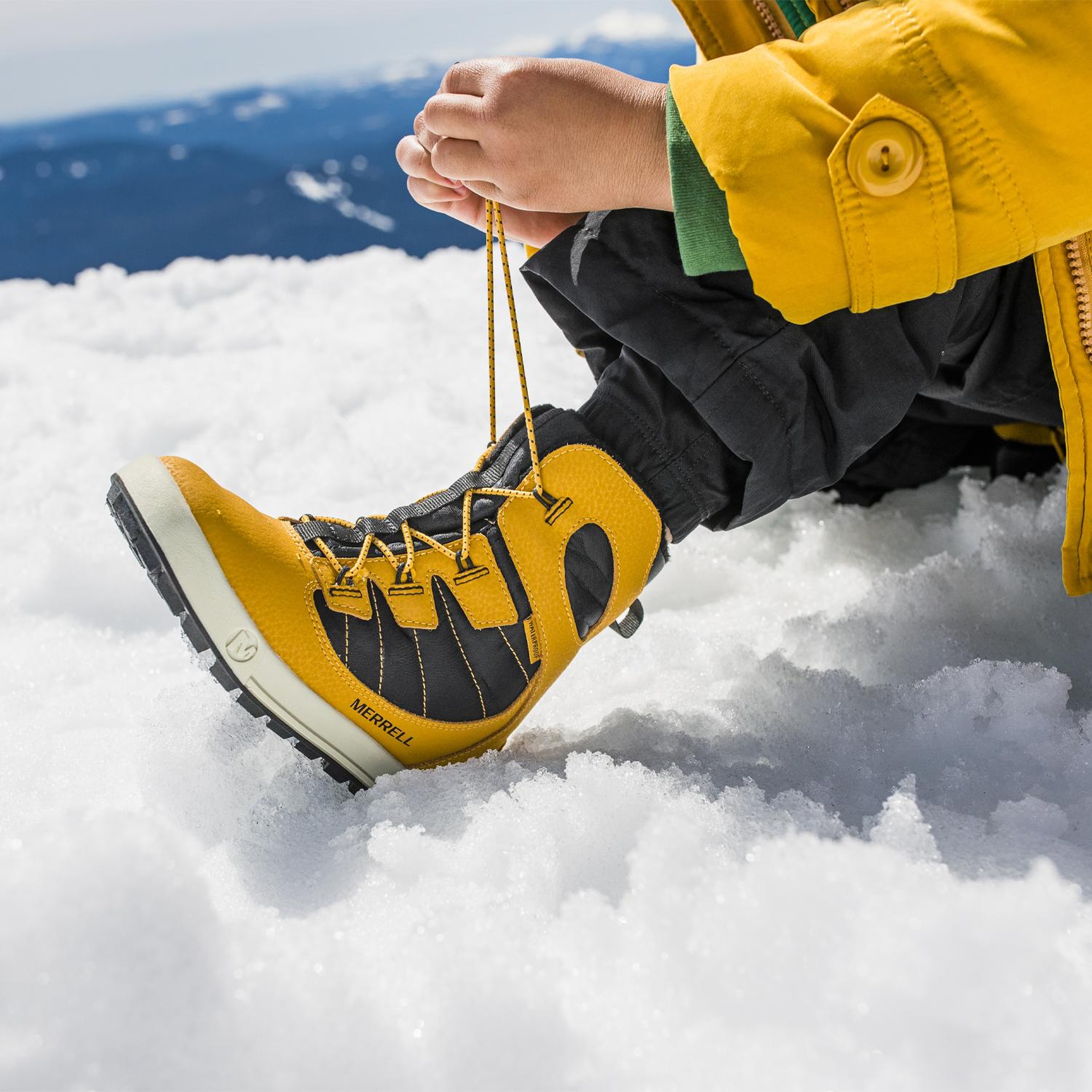 Merrell Snow Bank 40 Waterproof Unisex Çocuk Sarı Bot