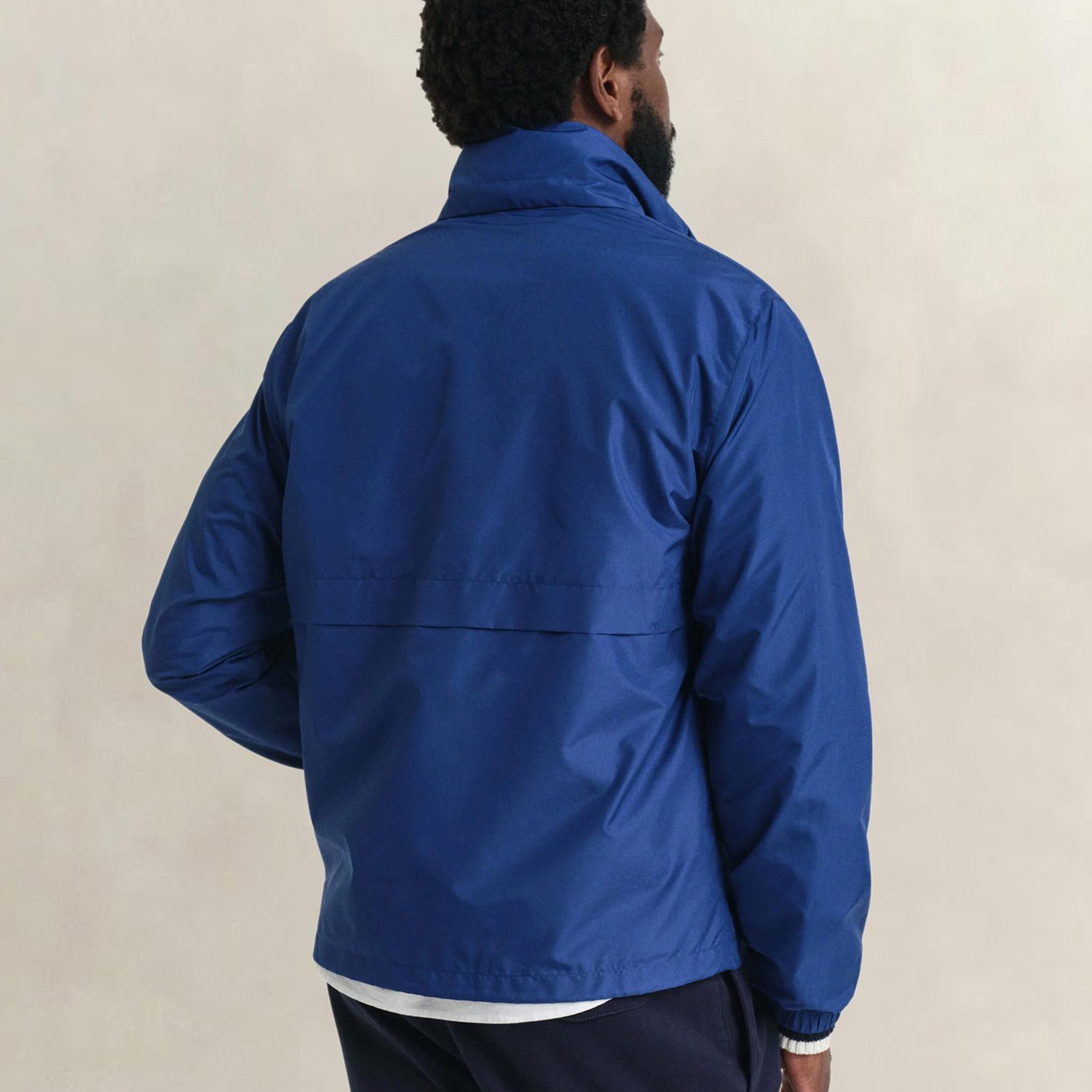 GANT Erkek Mavi Regular Fit Kapüşonlu Rüzgarlık