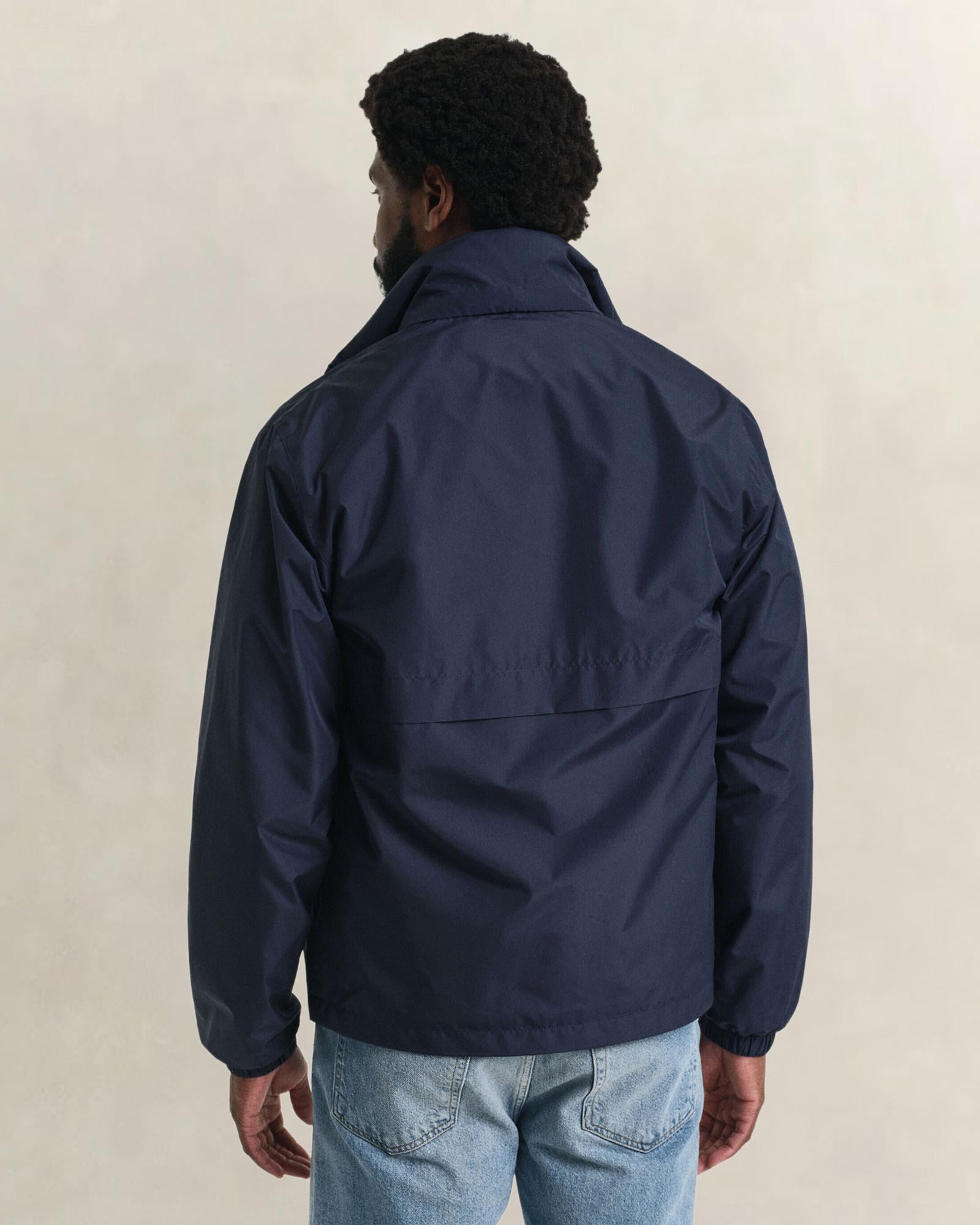 GANT Erkek Lacivert Regular Fit Kapüşonlu Rüzgarlık
