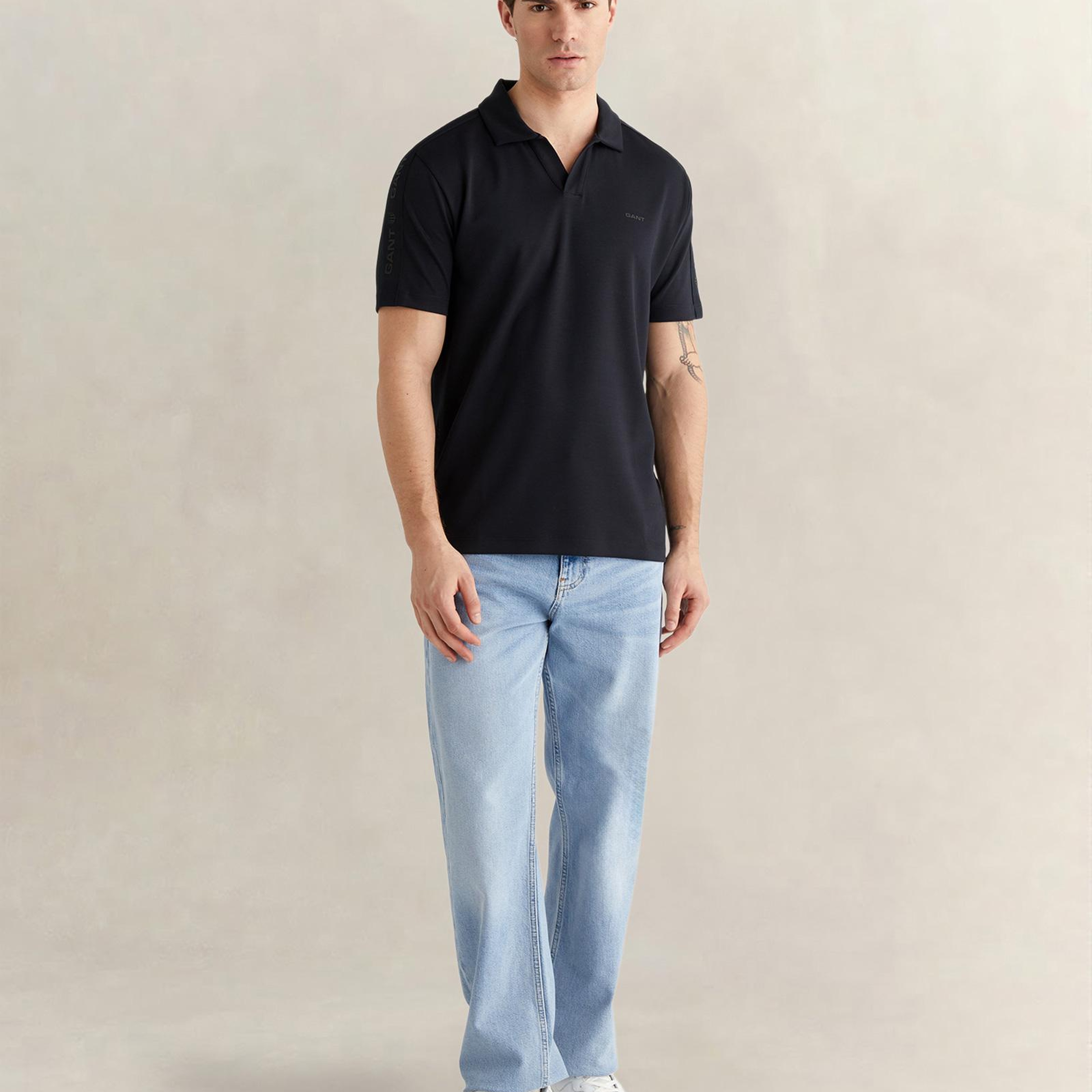 GANT Erkek Siyah Regular Fit Şerit Detaylı Polo Yaka T-Shirt