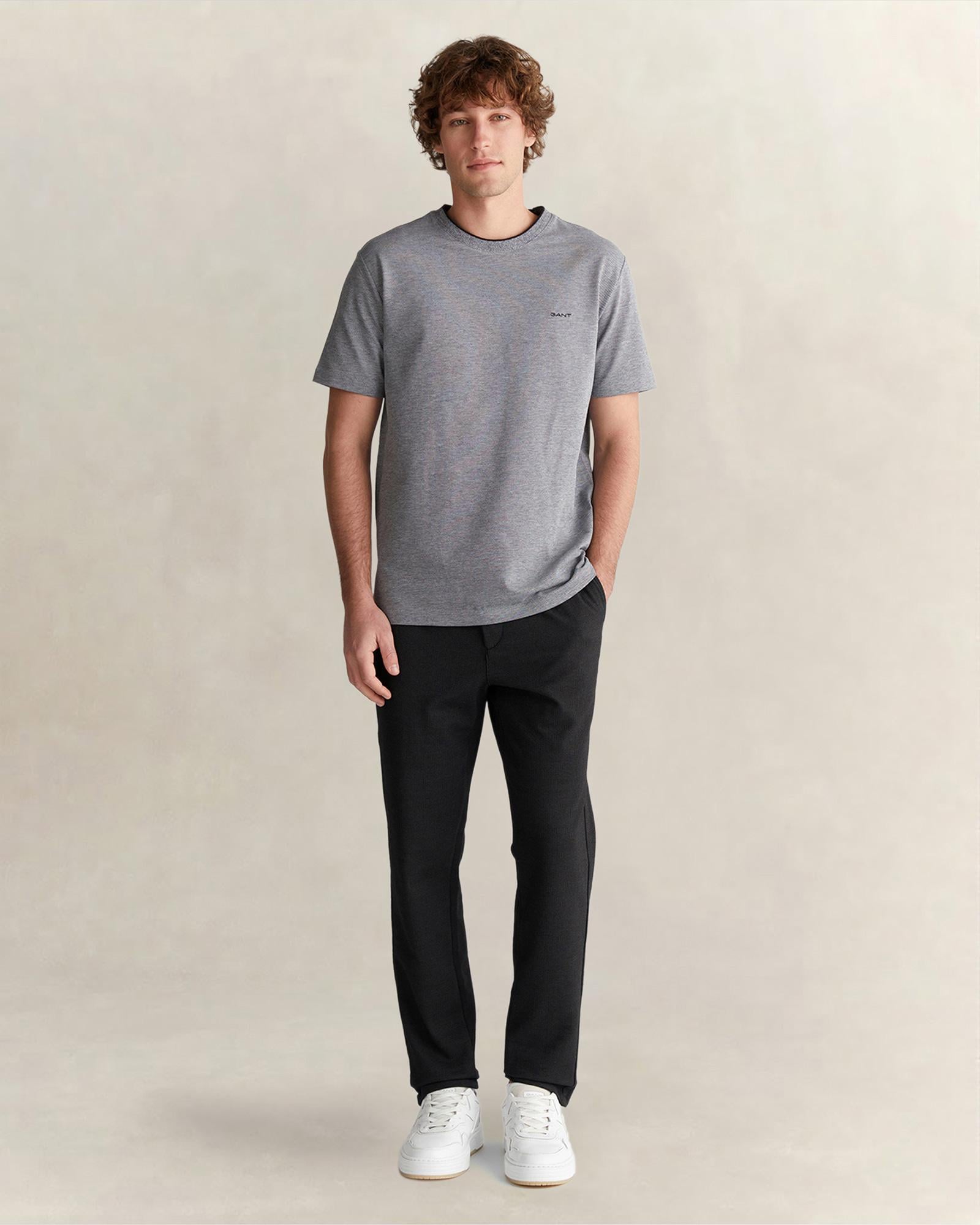 GANT Erkek Siyah Bisiklet Yaka Regular Fit T-Shirt