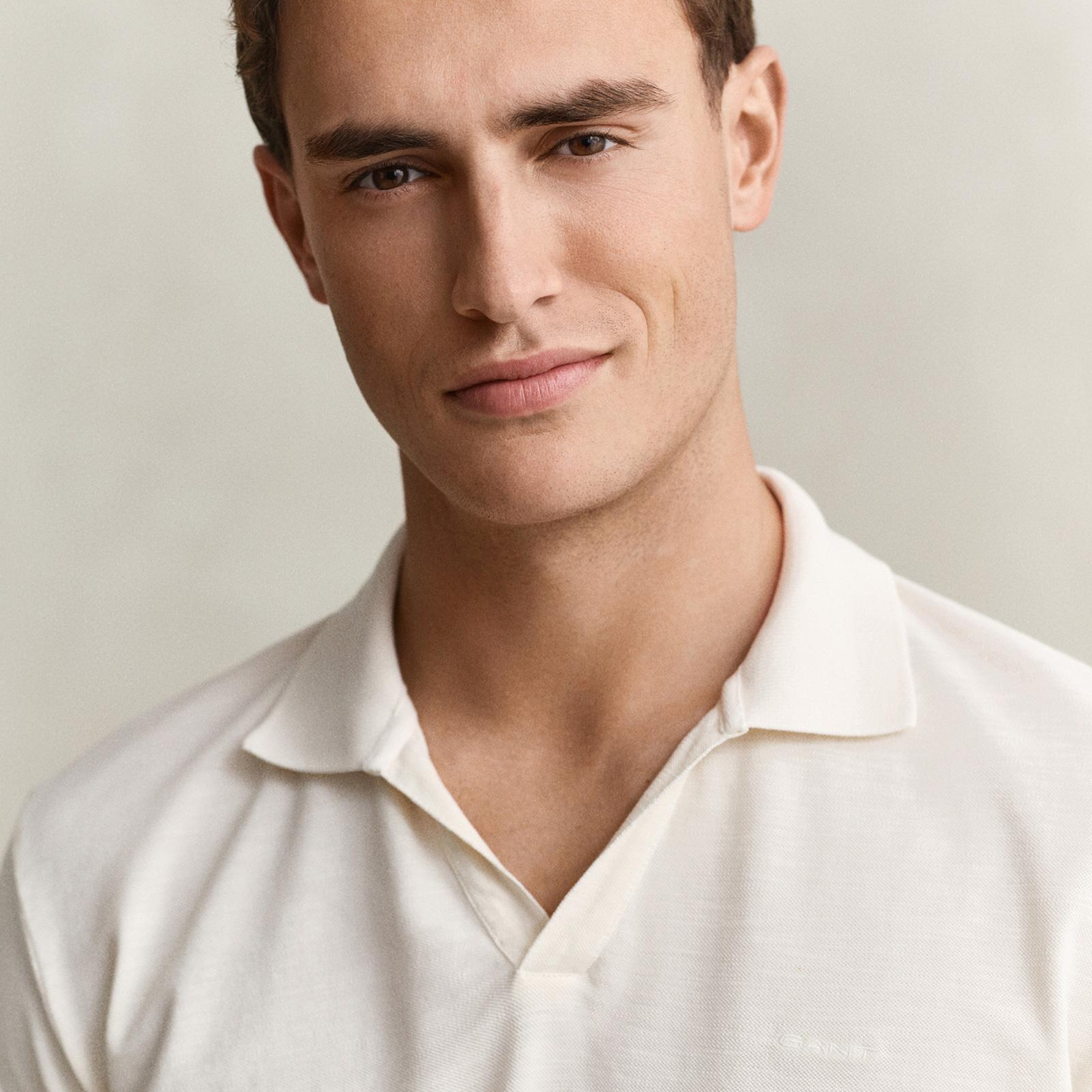 GANT Erkek Krem Regular Fit Polo Yaka T-Shirt