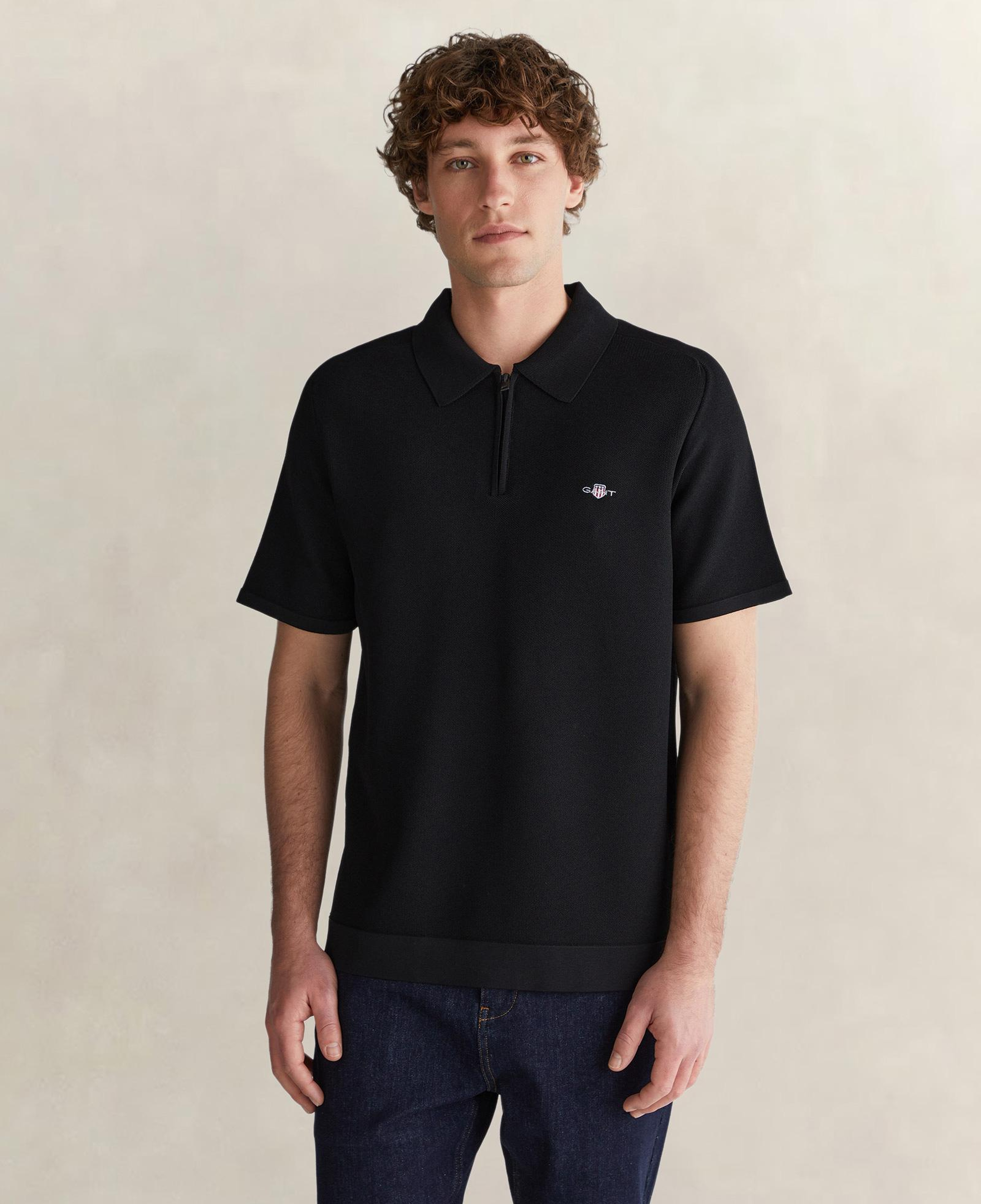 GANT Erkek Siyah Regular Fit Yarım Fermuarlı Kısa Kollu T-Shirt