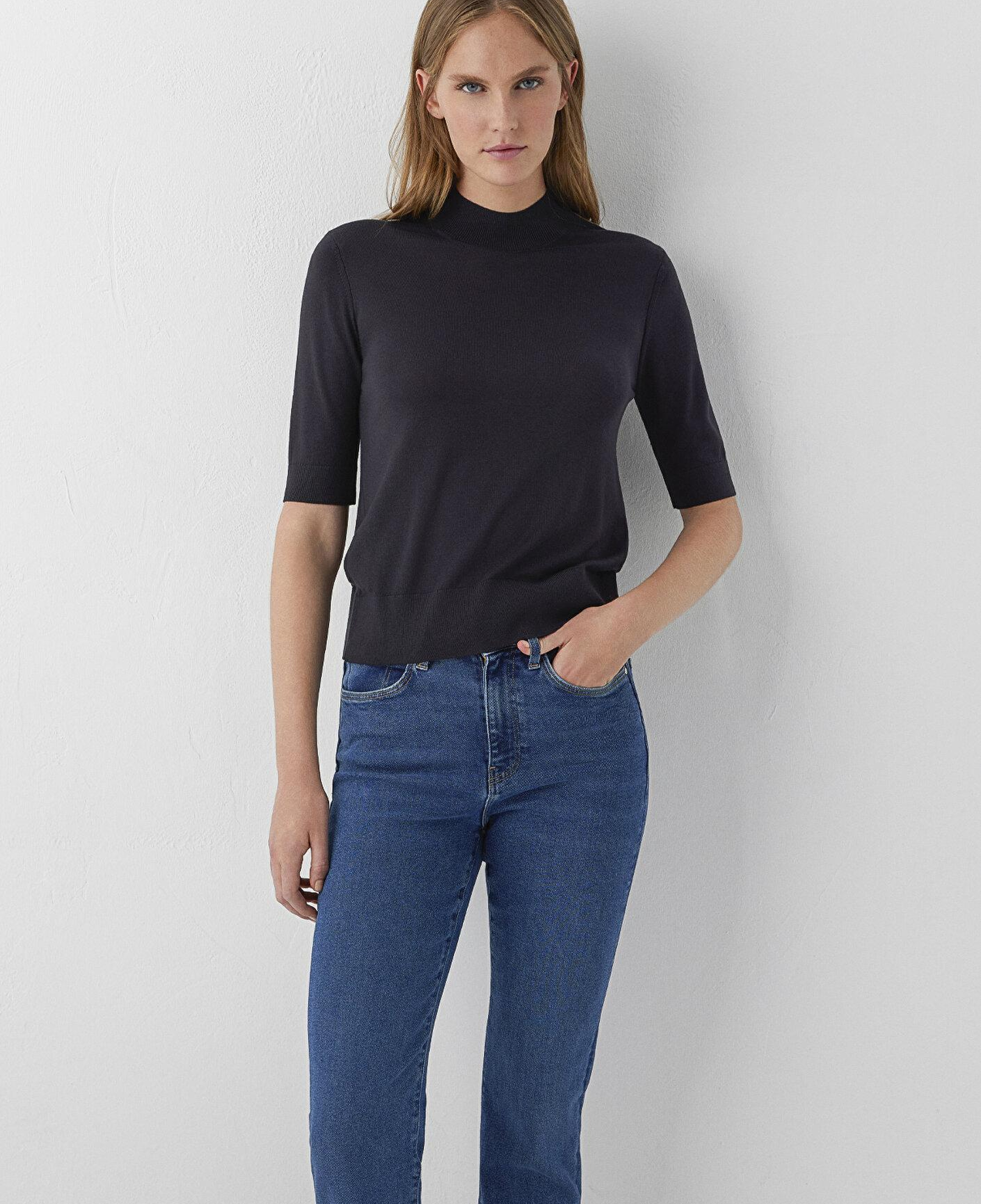 Mavi Siyah Kazak Slim Fit / Dar Kesim 1711007-900