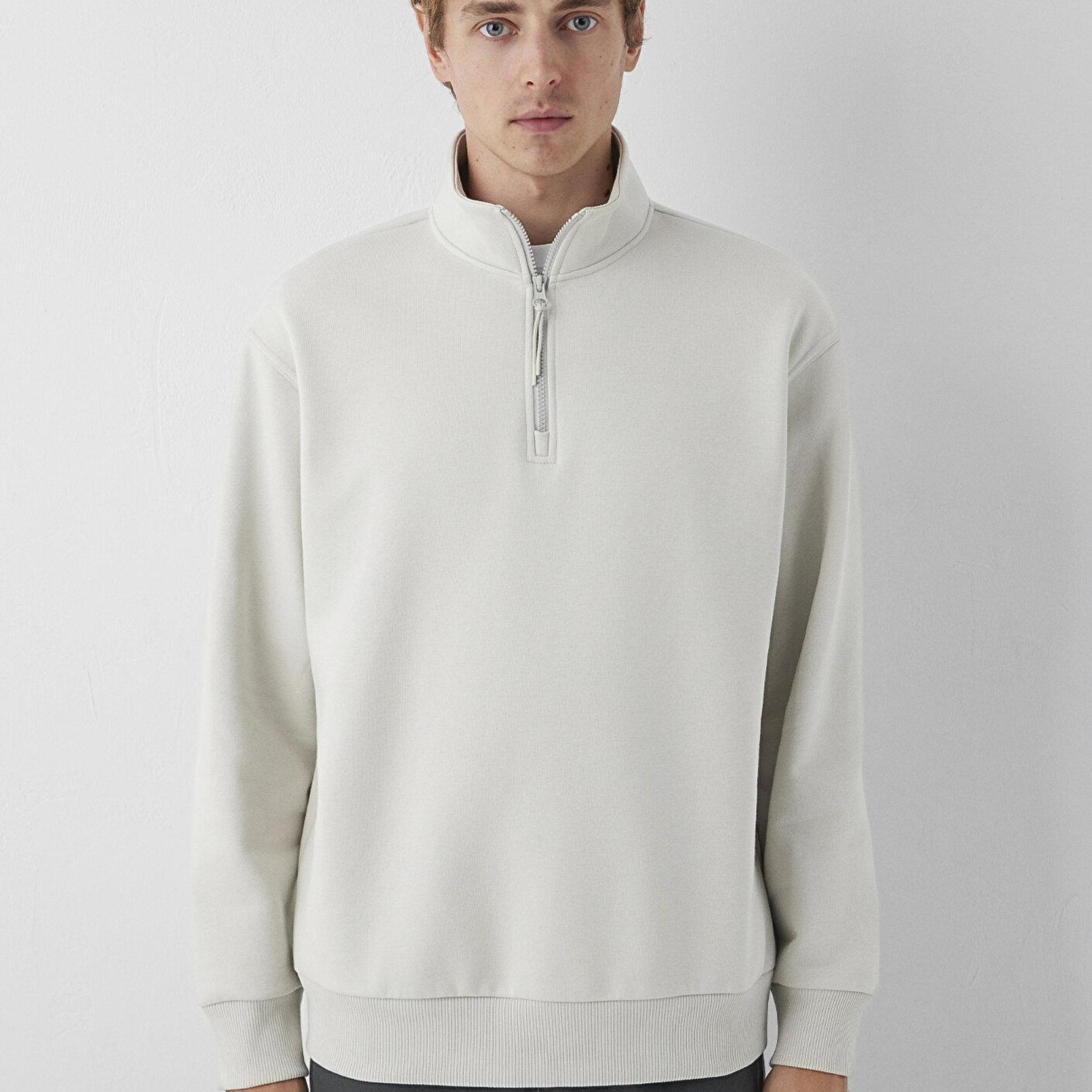 Mavi Yarı Fermuarlı Bej Basic Sweatshirt 0S10278-70144