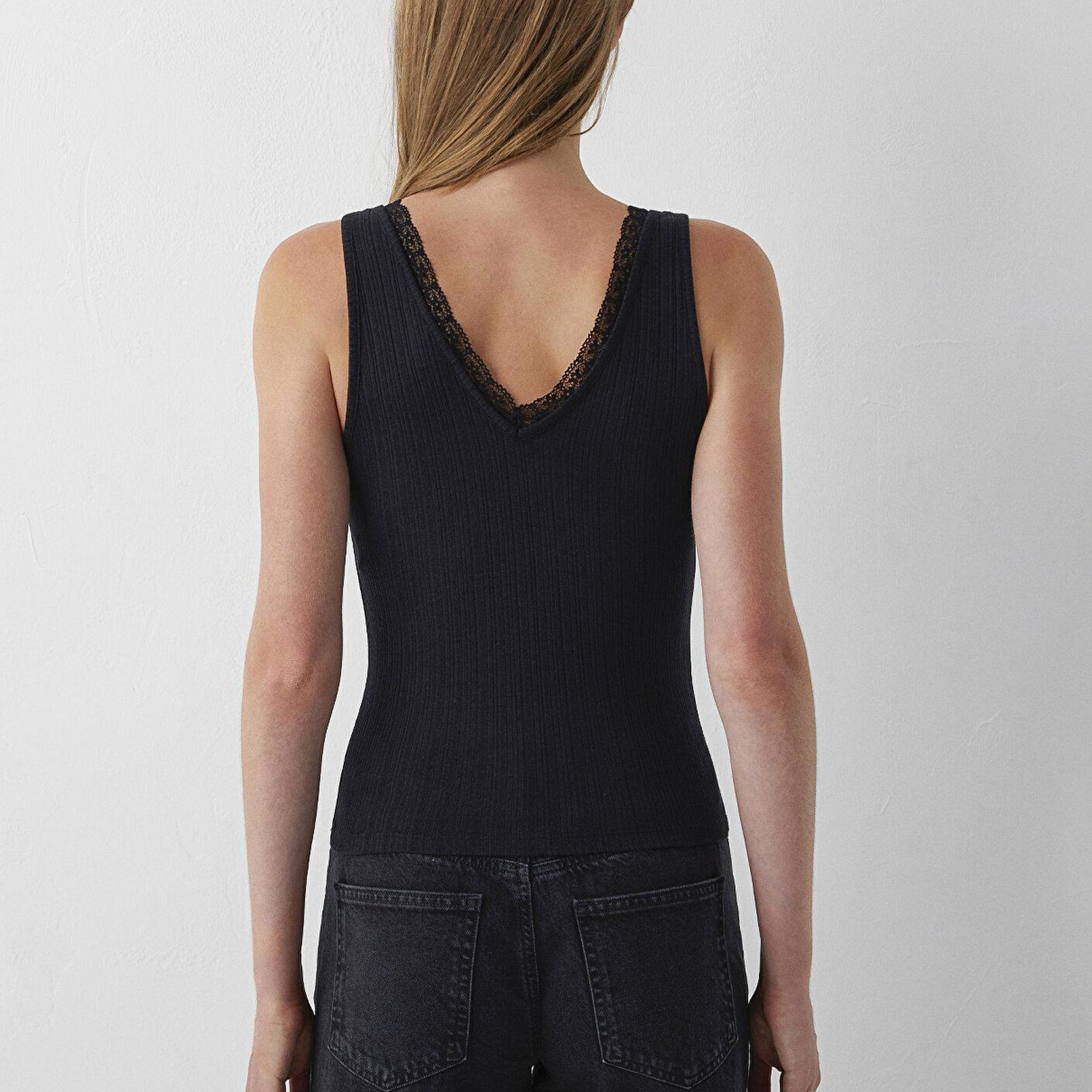 Mavi Modal (Tencel™) Karışımlı Siyah Atlet Fitted / Vücuda Oturan Kesim 1614026-900