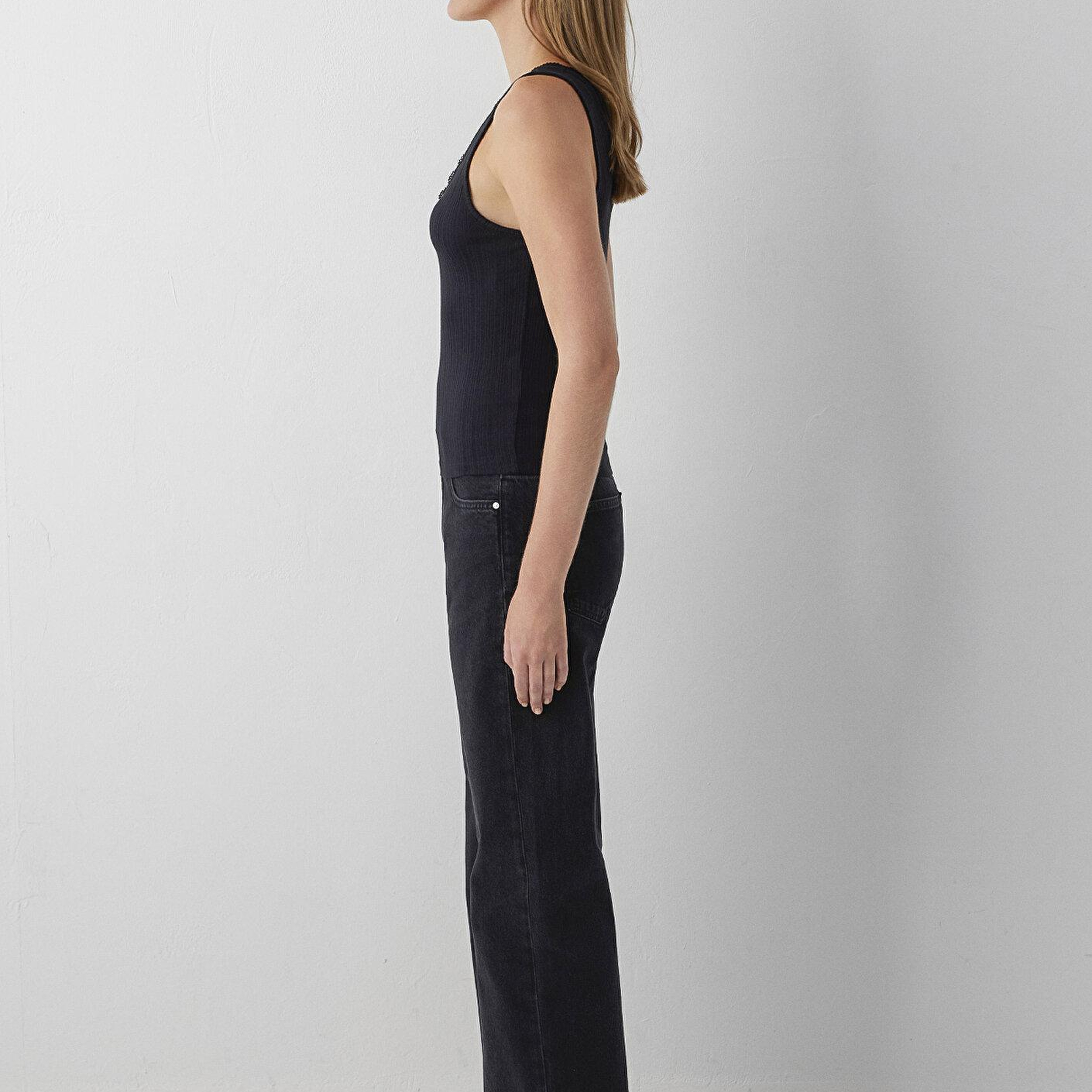 Mavi Modal (Tencel™) Karışımlı Siyah Atlet Fitted / Vücuda Oturan Kesim 1614026-900
