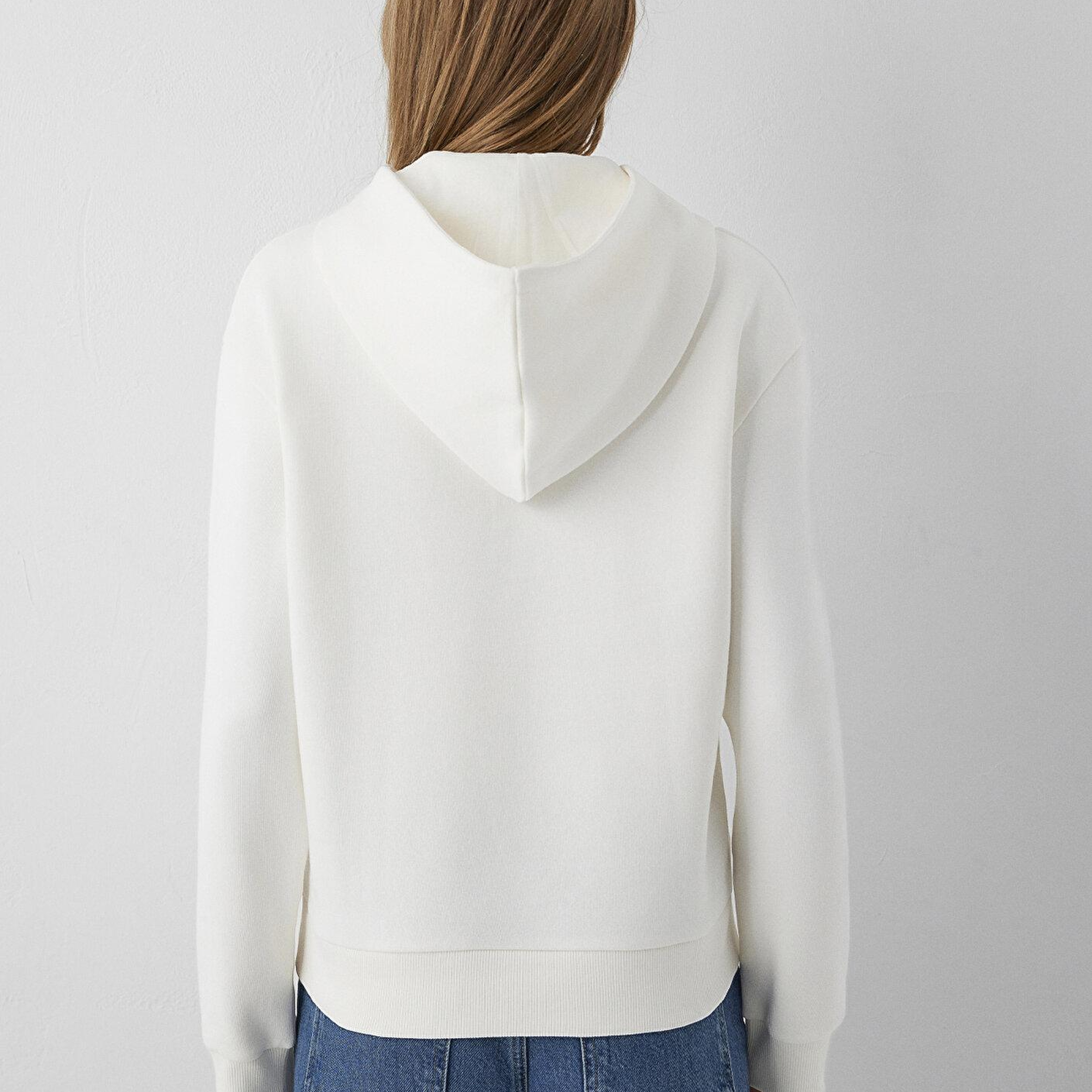 Mavi Kapüşonlu Ekru Sweatshirt 167299-80194