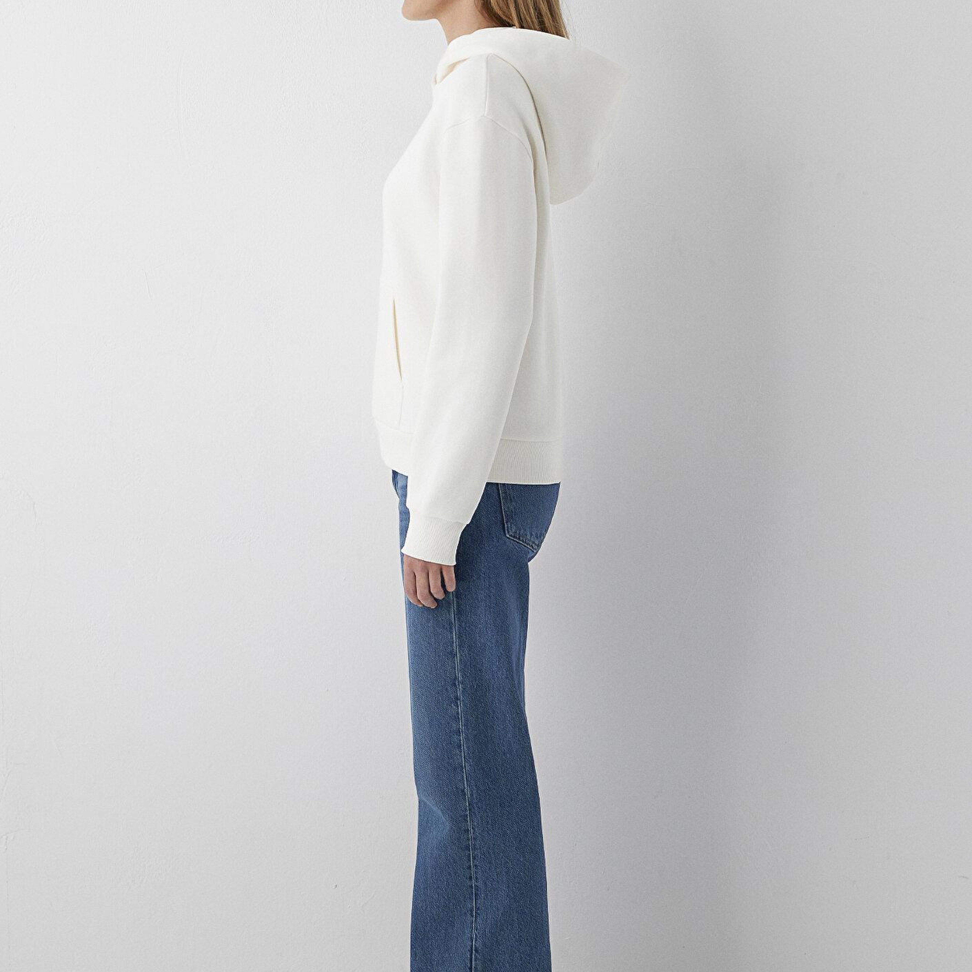 Mavi Kapüşonlu Ekru Sweatshirt 167299-80194