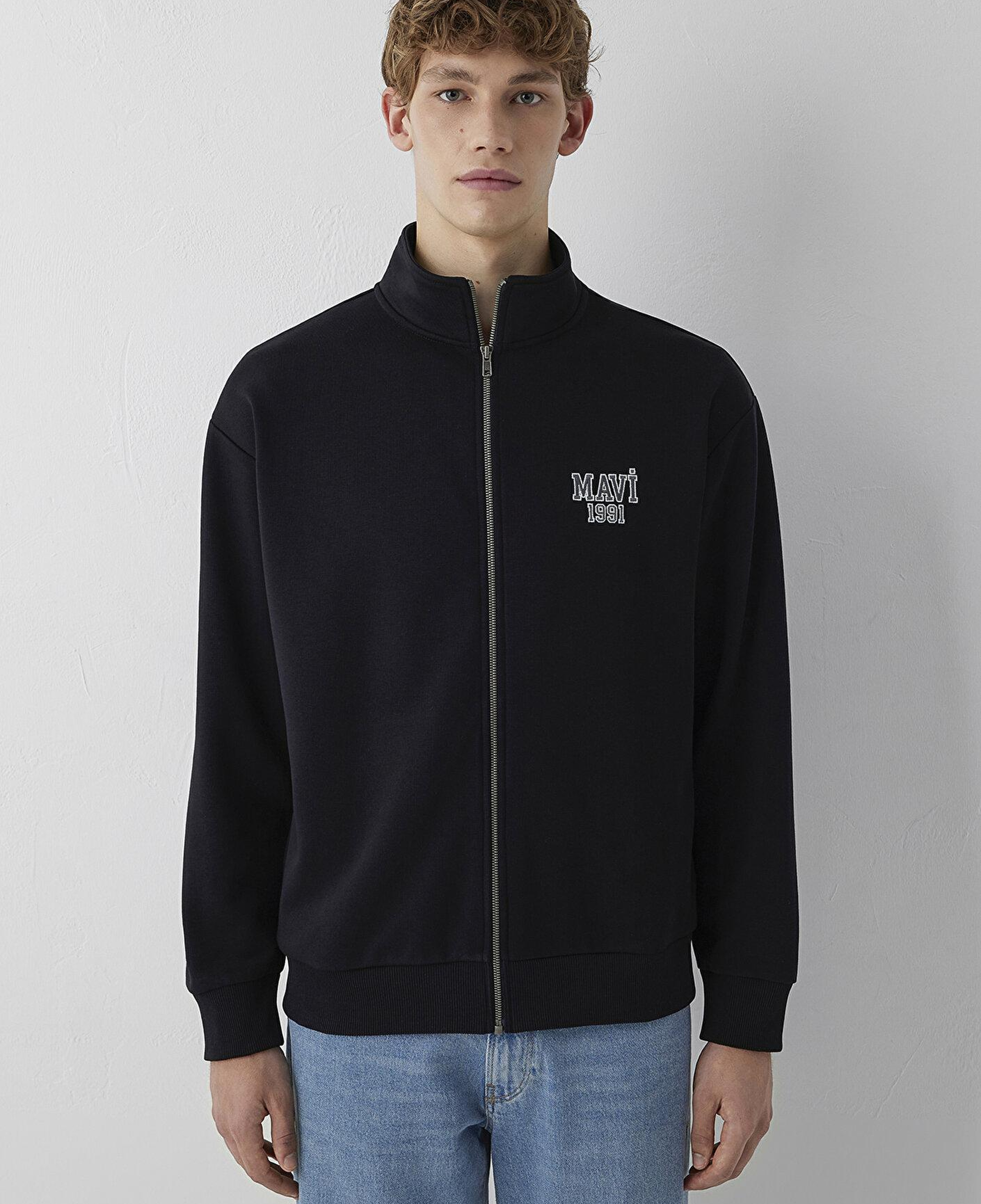Mavi Mavi Logo Baskılı Fermuarlı Siyah Sweatshirt 0S10655-900