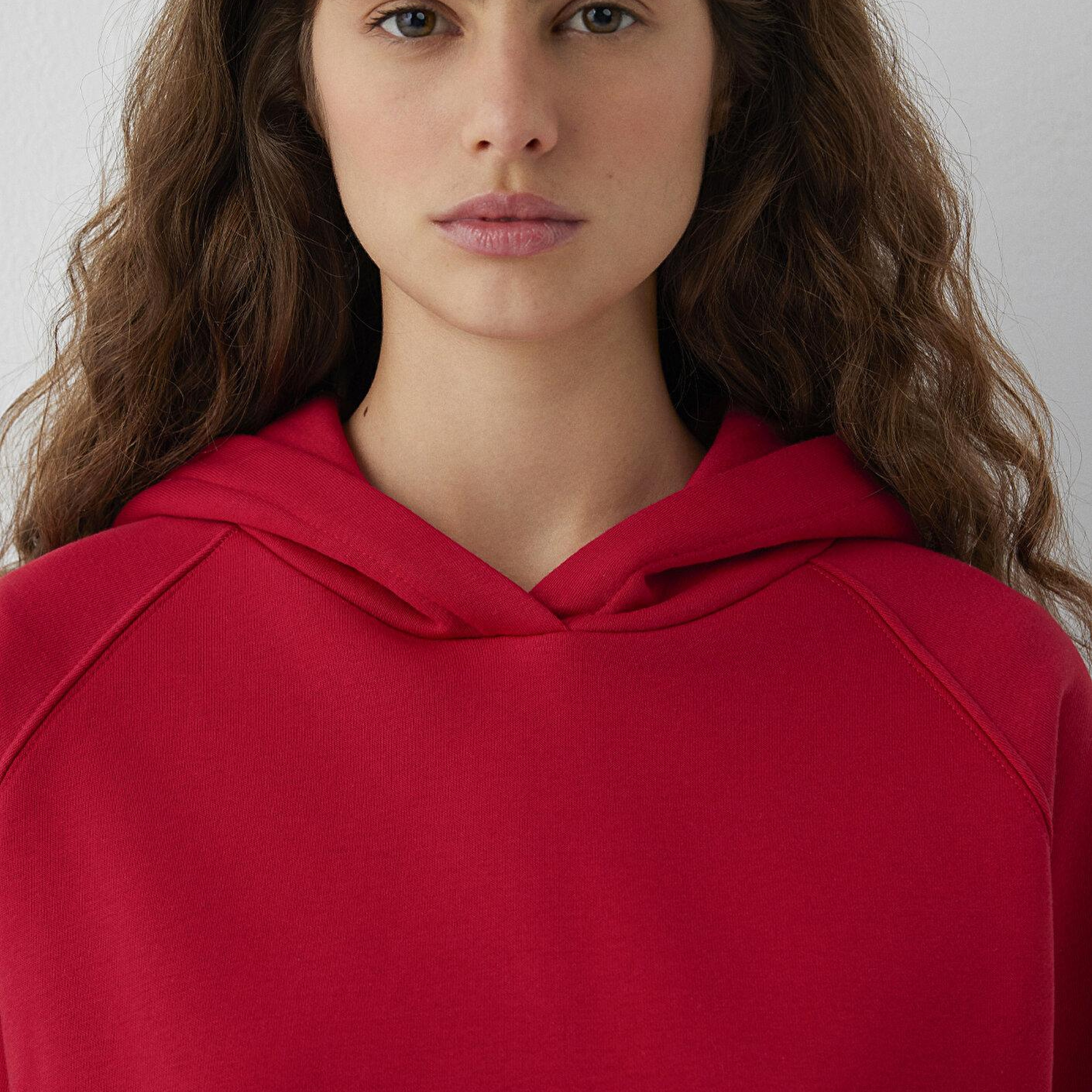 Mavi Kapüşonlu Kırmızı Basic Sweatshirt 1S10577-86417