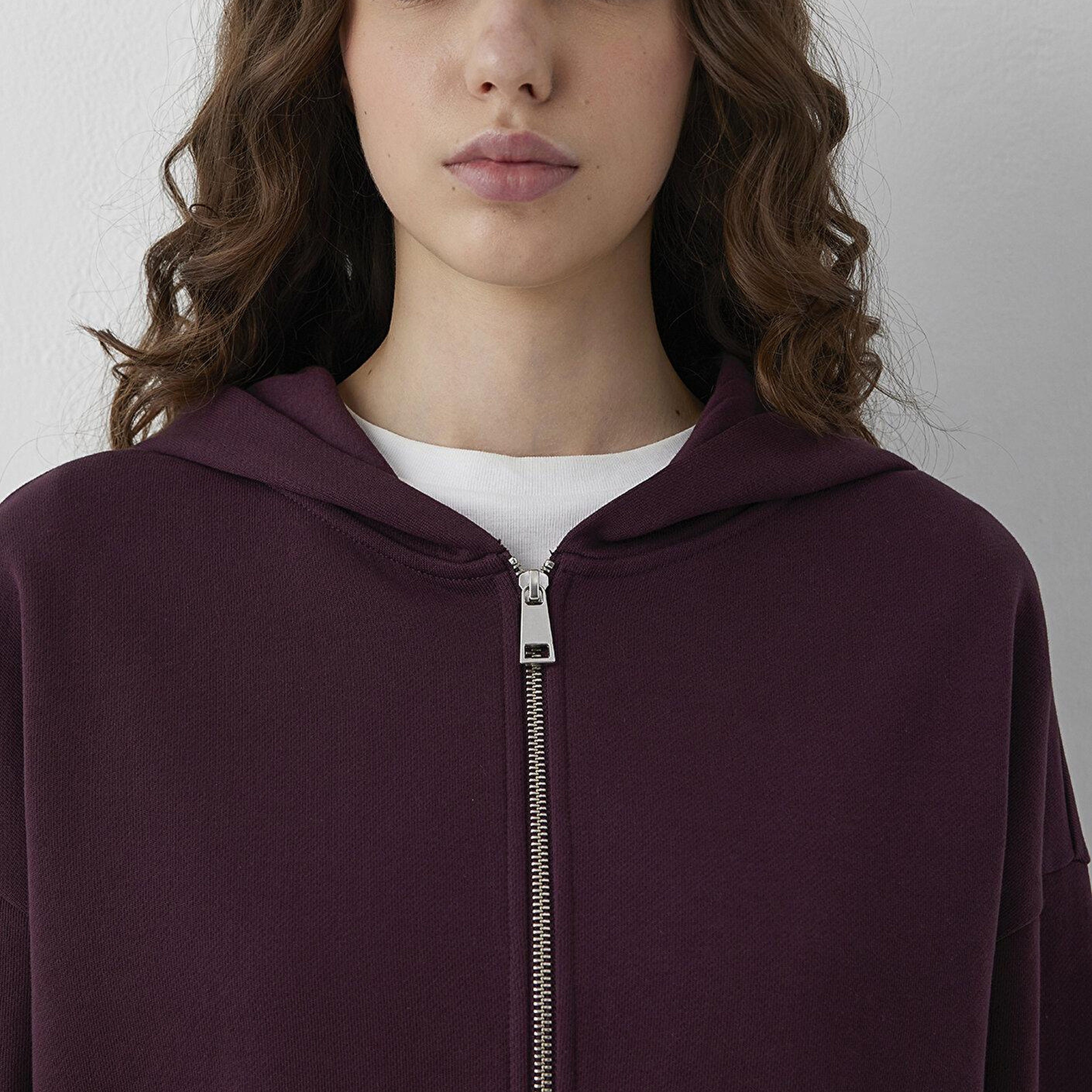 Mavi Kapüşonlu Fermuarlı Bordo Sweatshirt 1S10566-70434