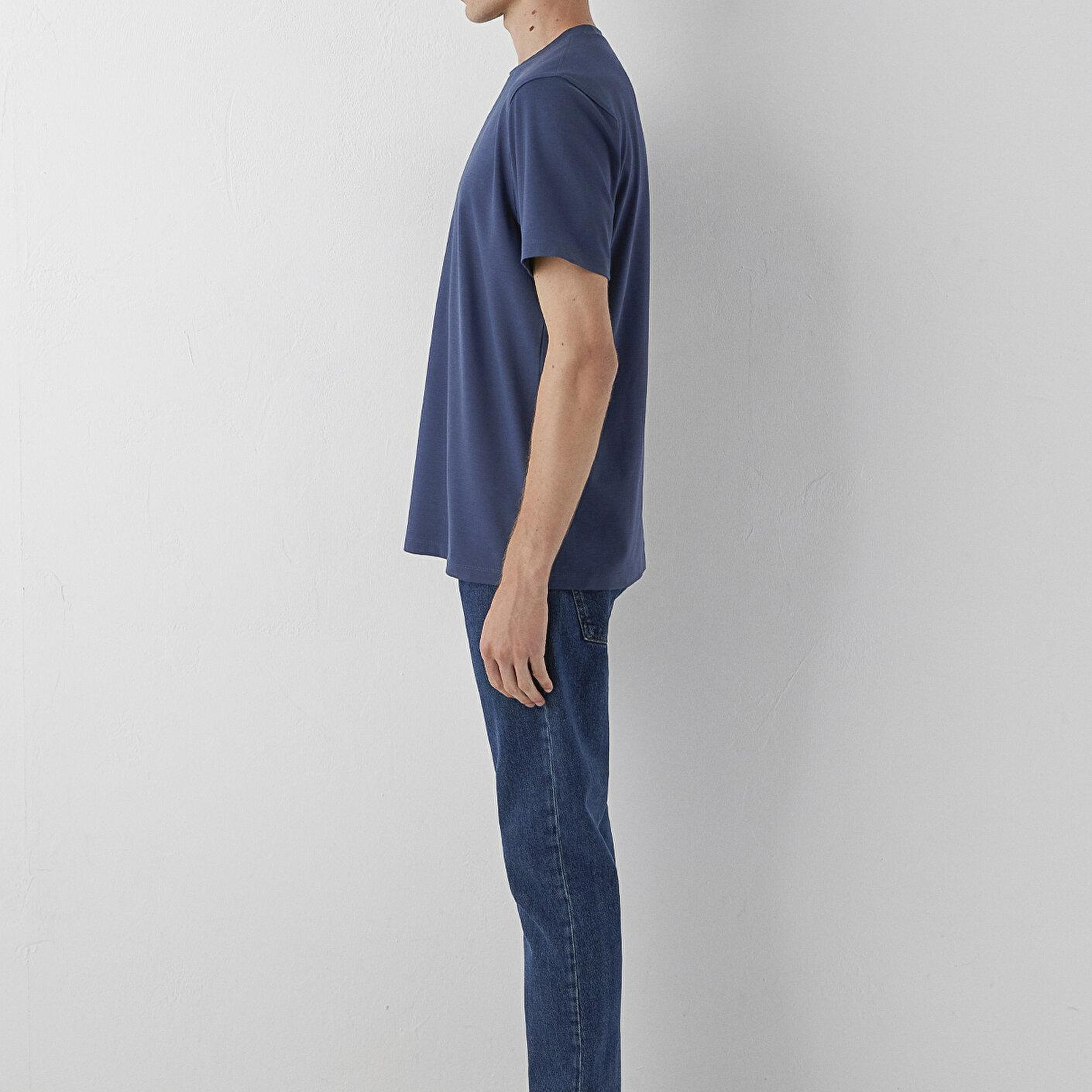 Mavi Lacivert Tişört Slim Fit / Dar Kesim 0620212-70494
