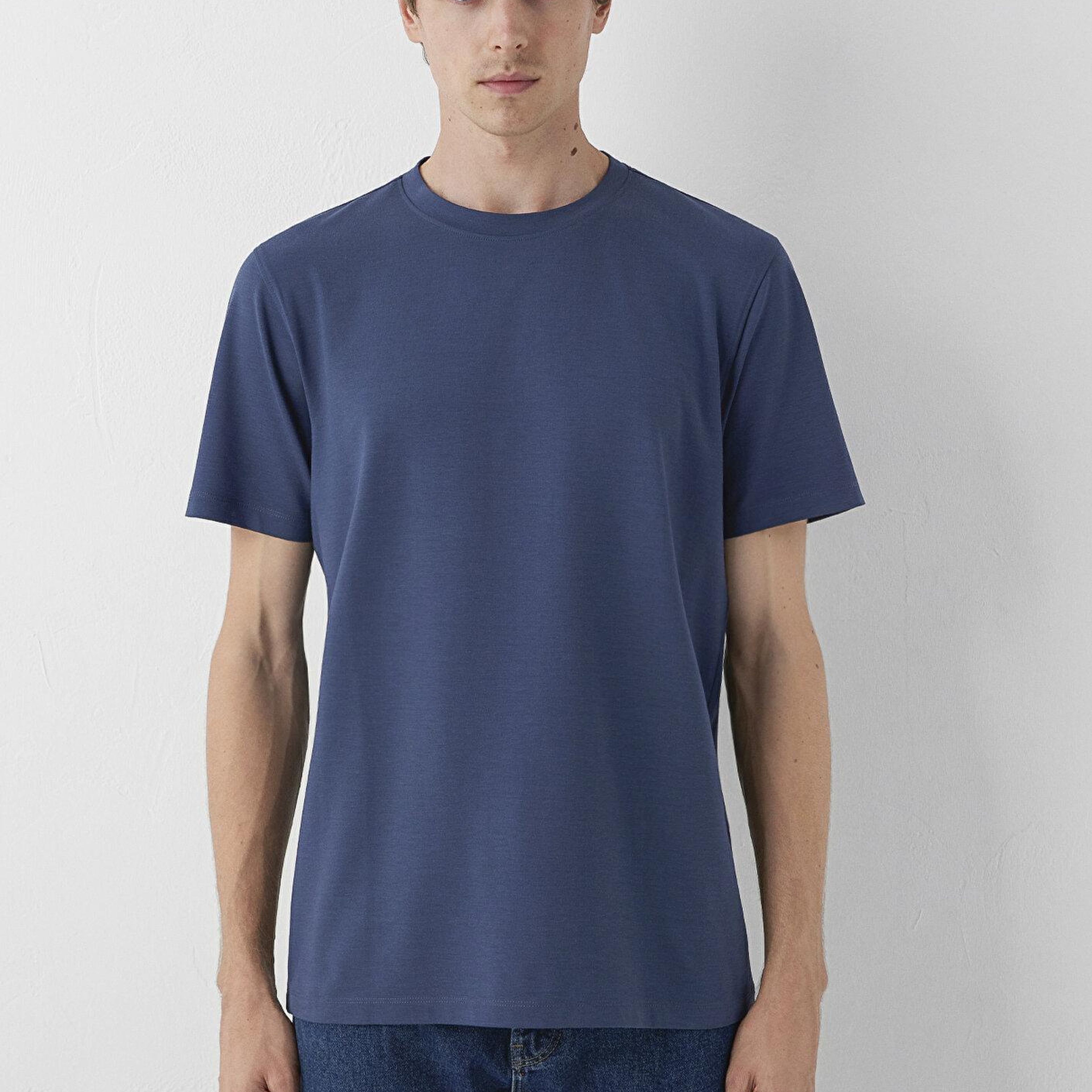 Mavi Lacivert Tişört Slim Fit / Dar Kesim 0620212-70494