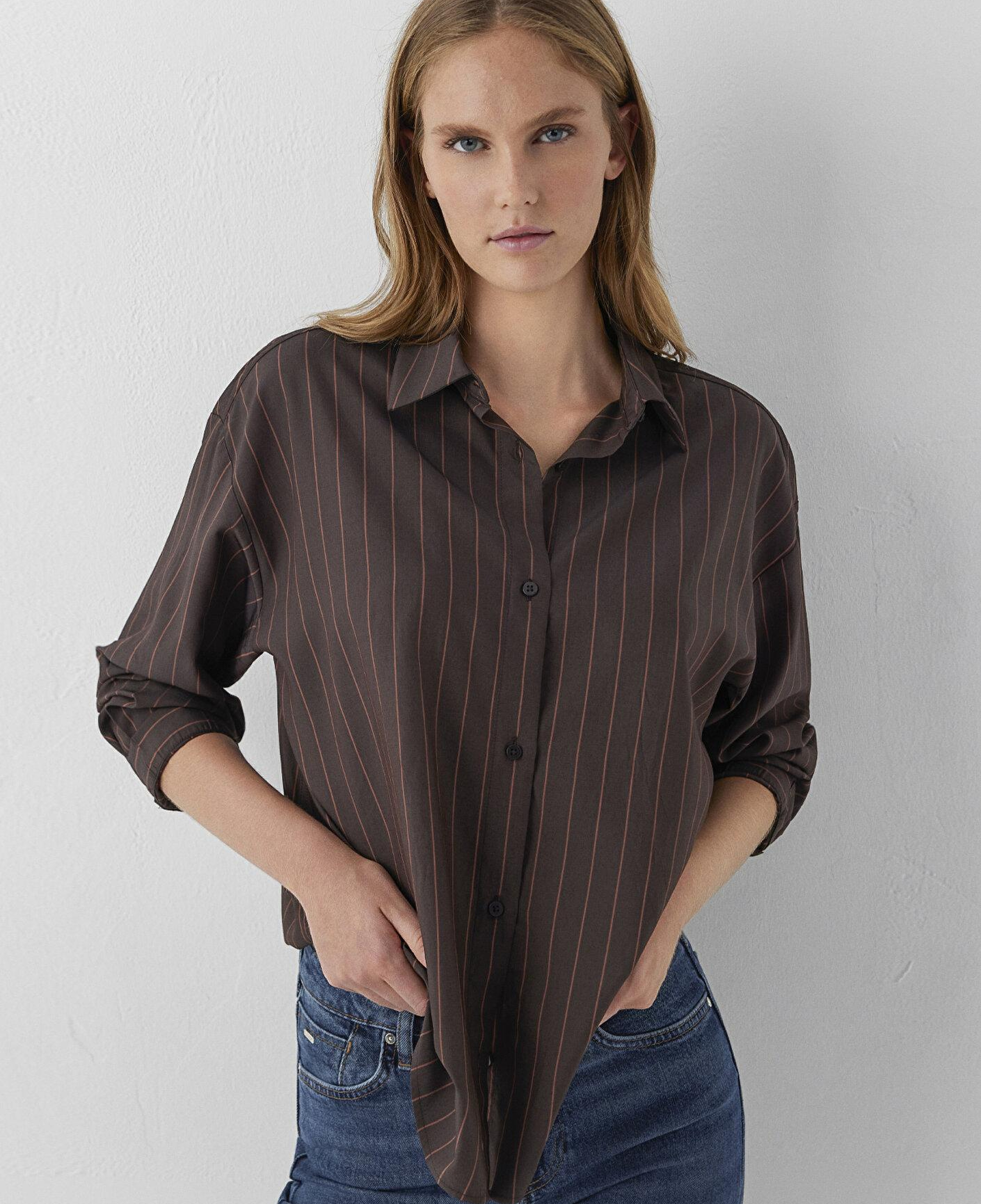 Mavi Çizgili Gömlek Oversize / Geniş Kesim 1220417-90777