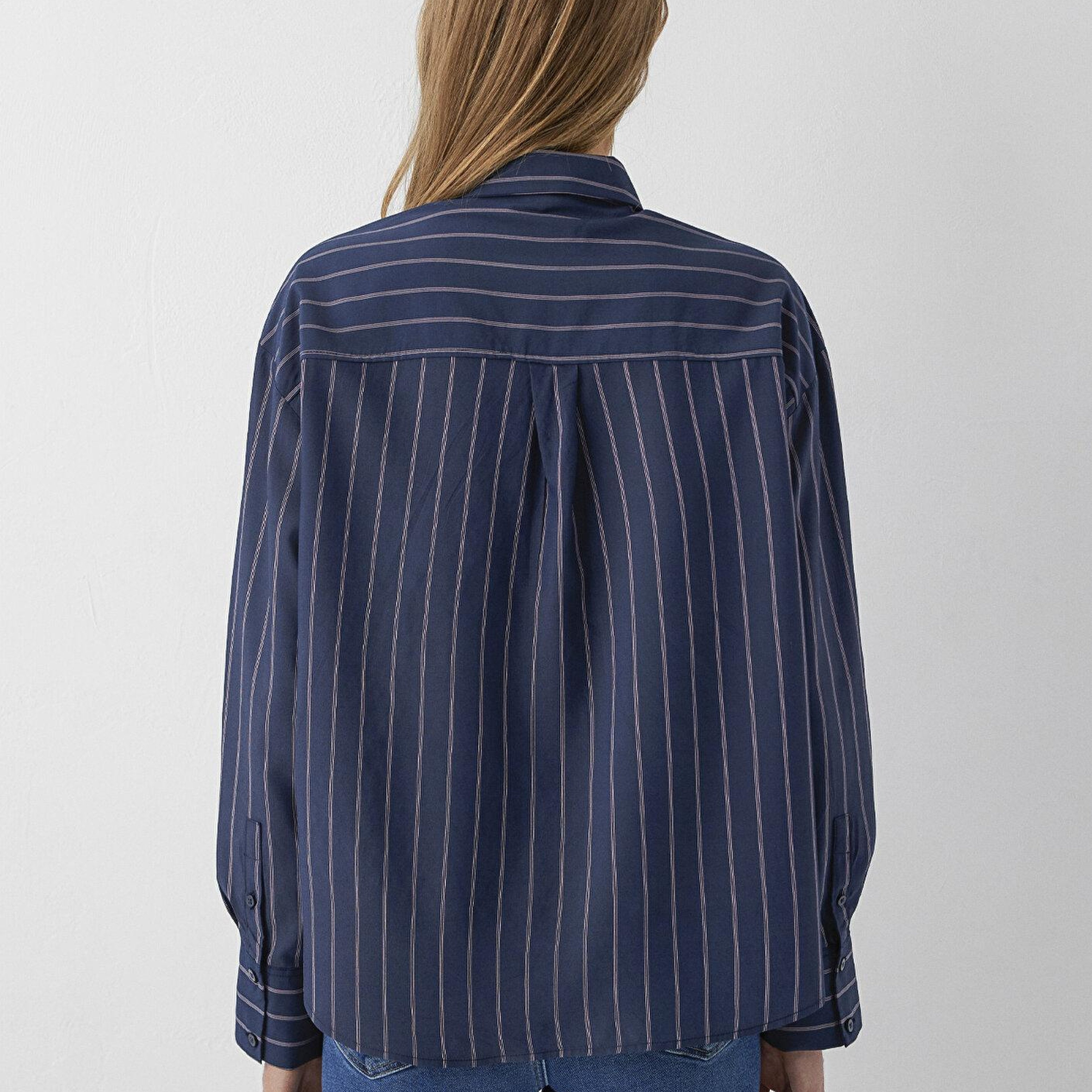 Mavi Çizgili Gömlek Oversize / Geniş Kesim 1220417-89853
