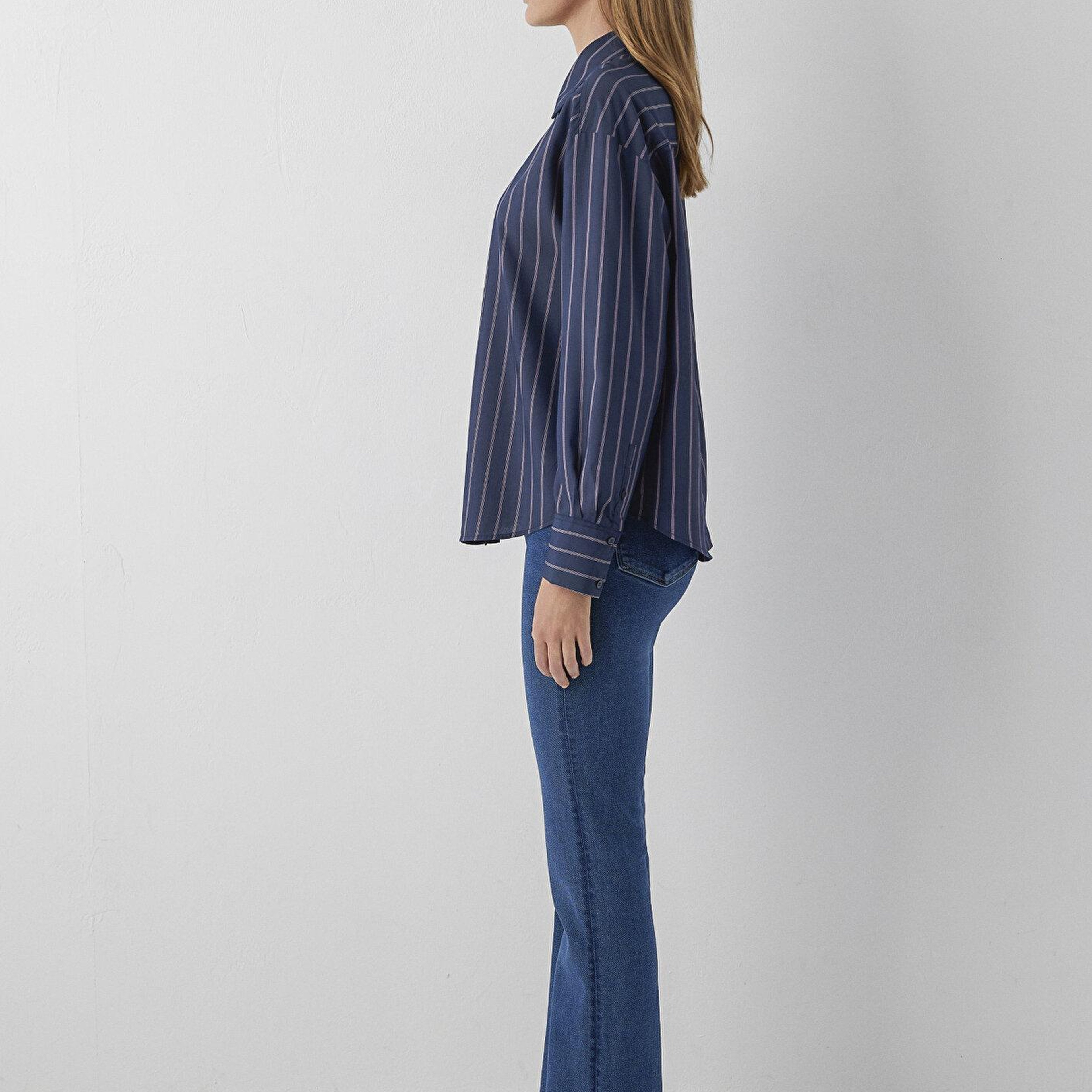 Mavi Çizgili Gömlek Oversize / Geniş Kesim 1220417-89853