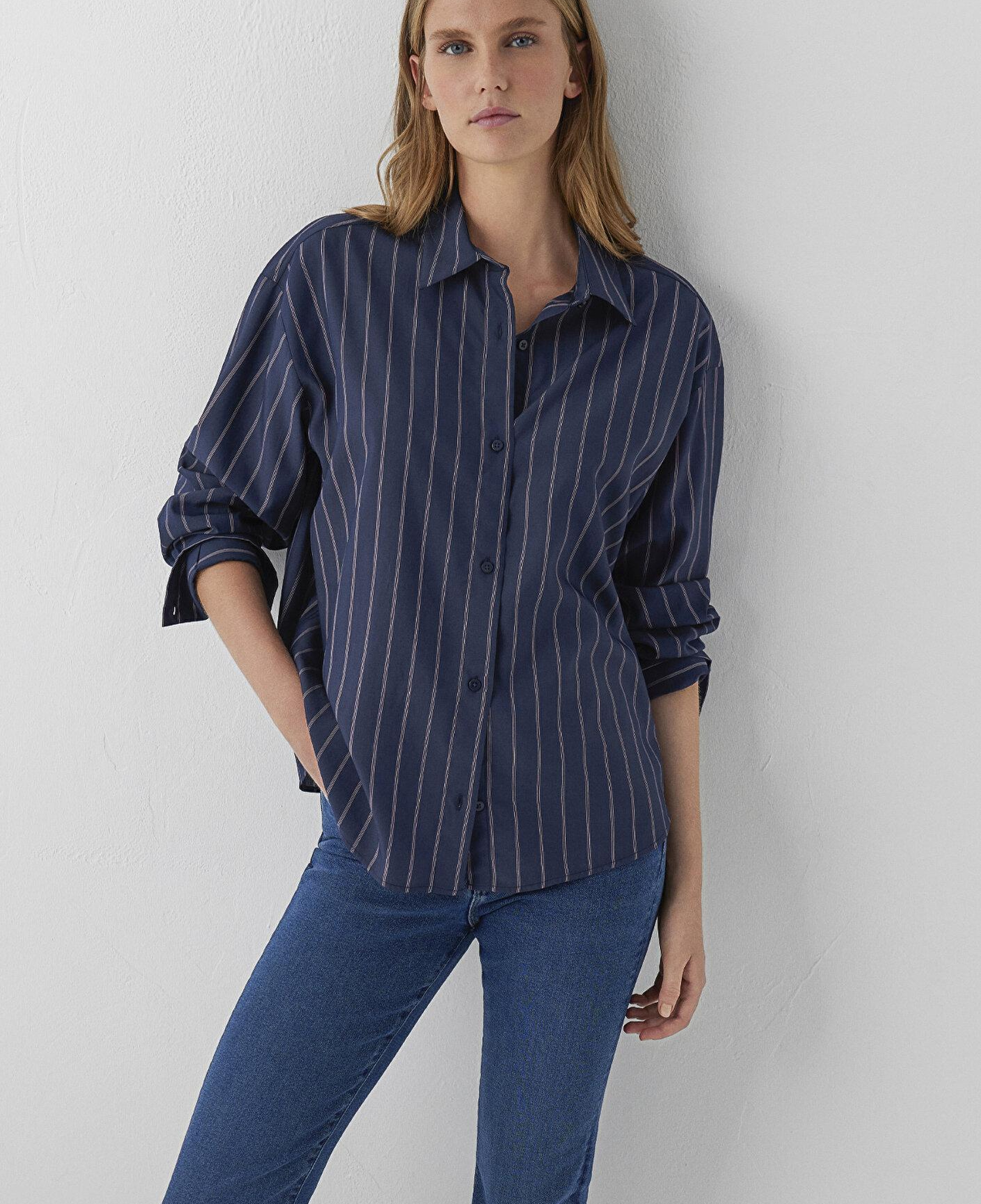 Mavi Çizgili Gömlek Oversize / Geniş Kesim 1220417-89853