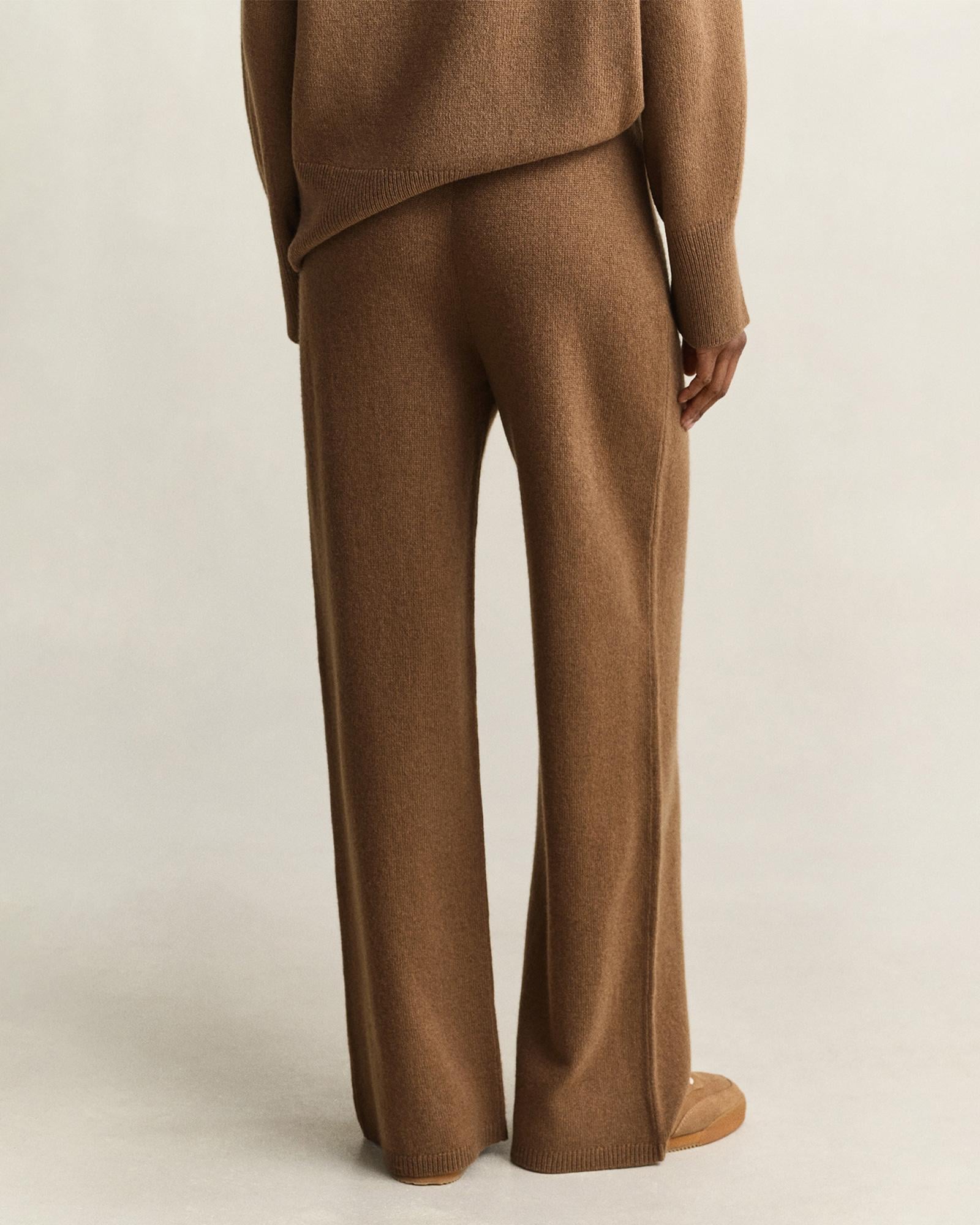 GANT Kadın Kahverengi Straight Fit Pantolon
