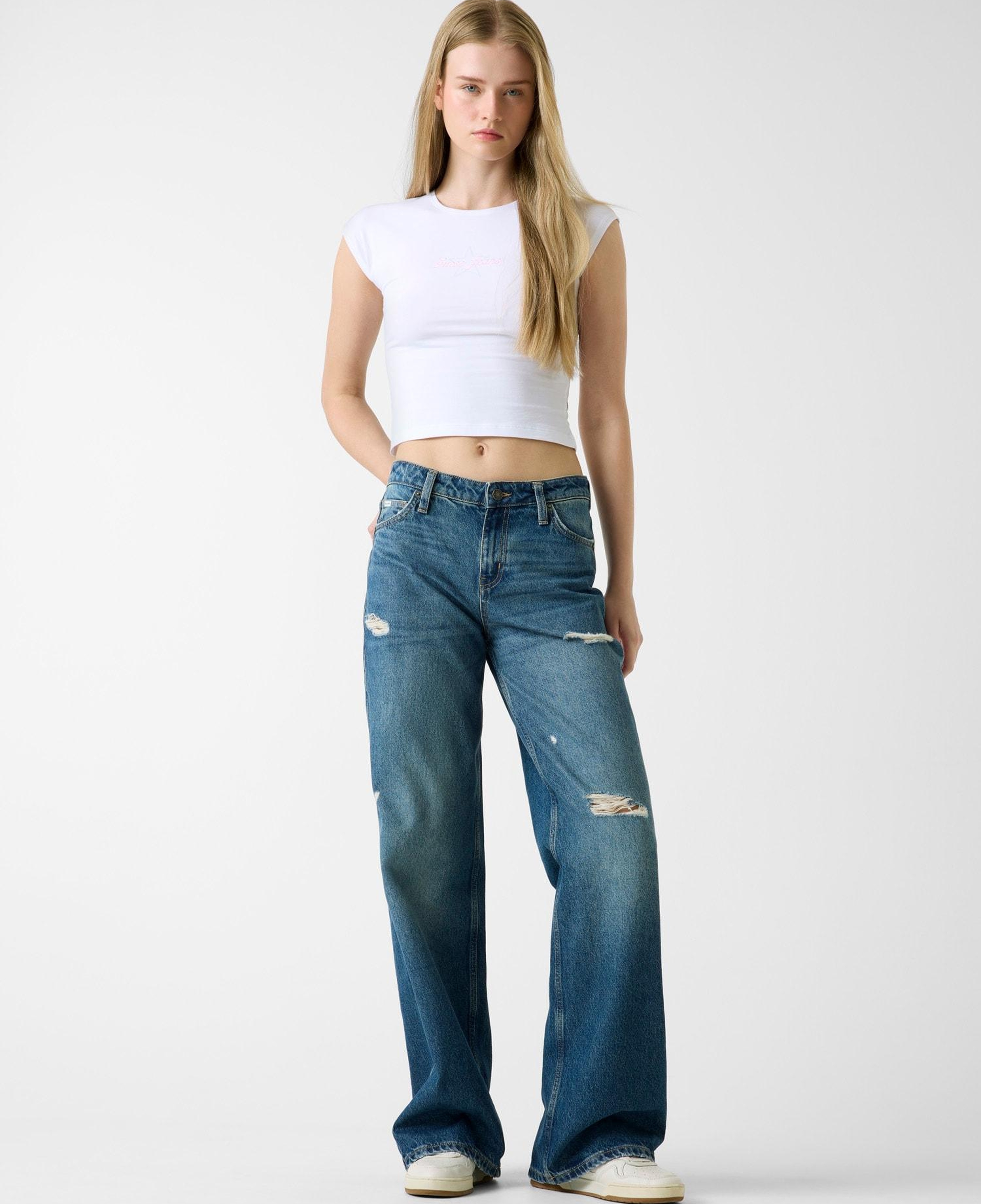 Guess Jeans Kadın Slim Fit T-Shirt