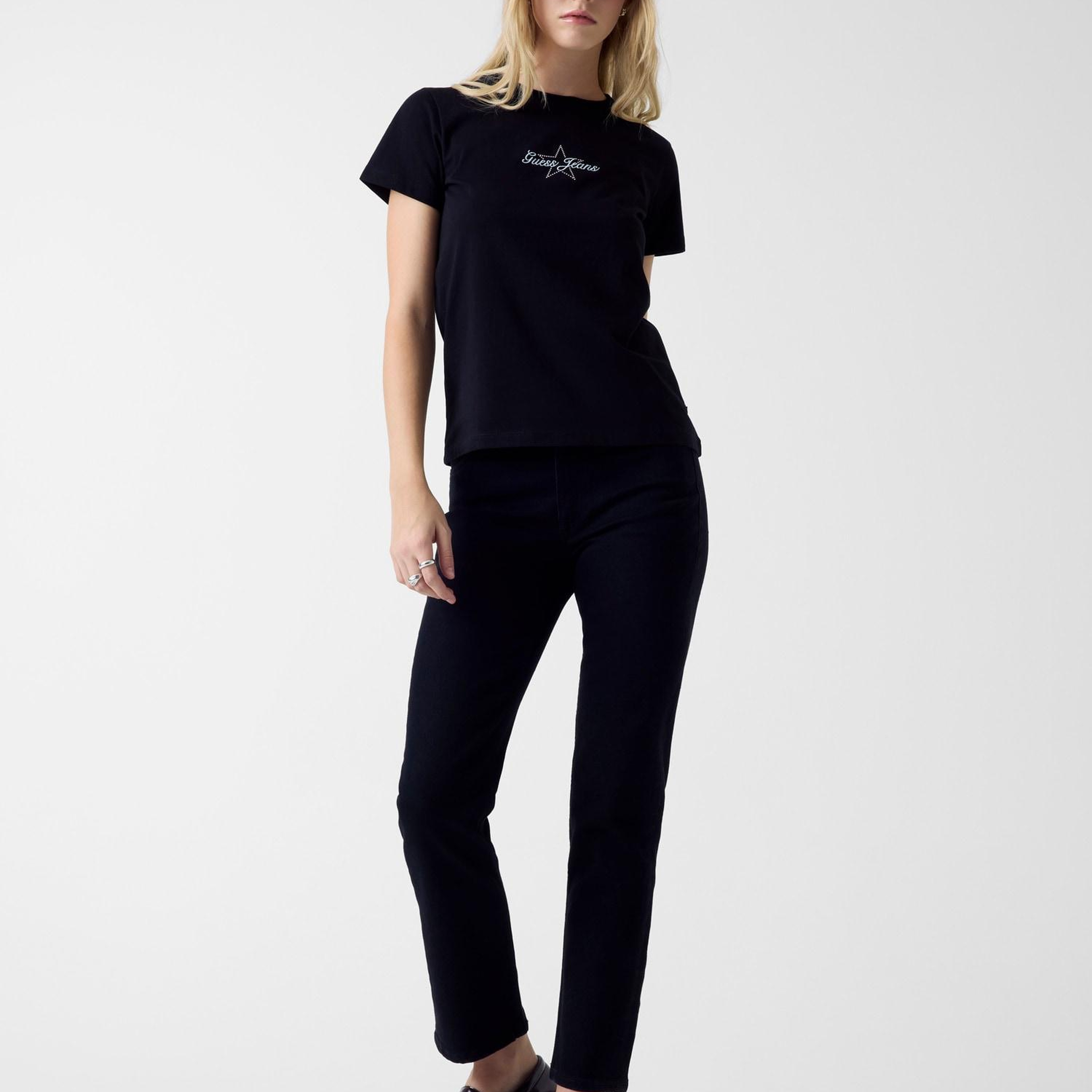 Guess Jeans Kadın Regular Fit T-Shirt