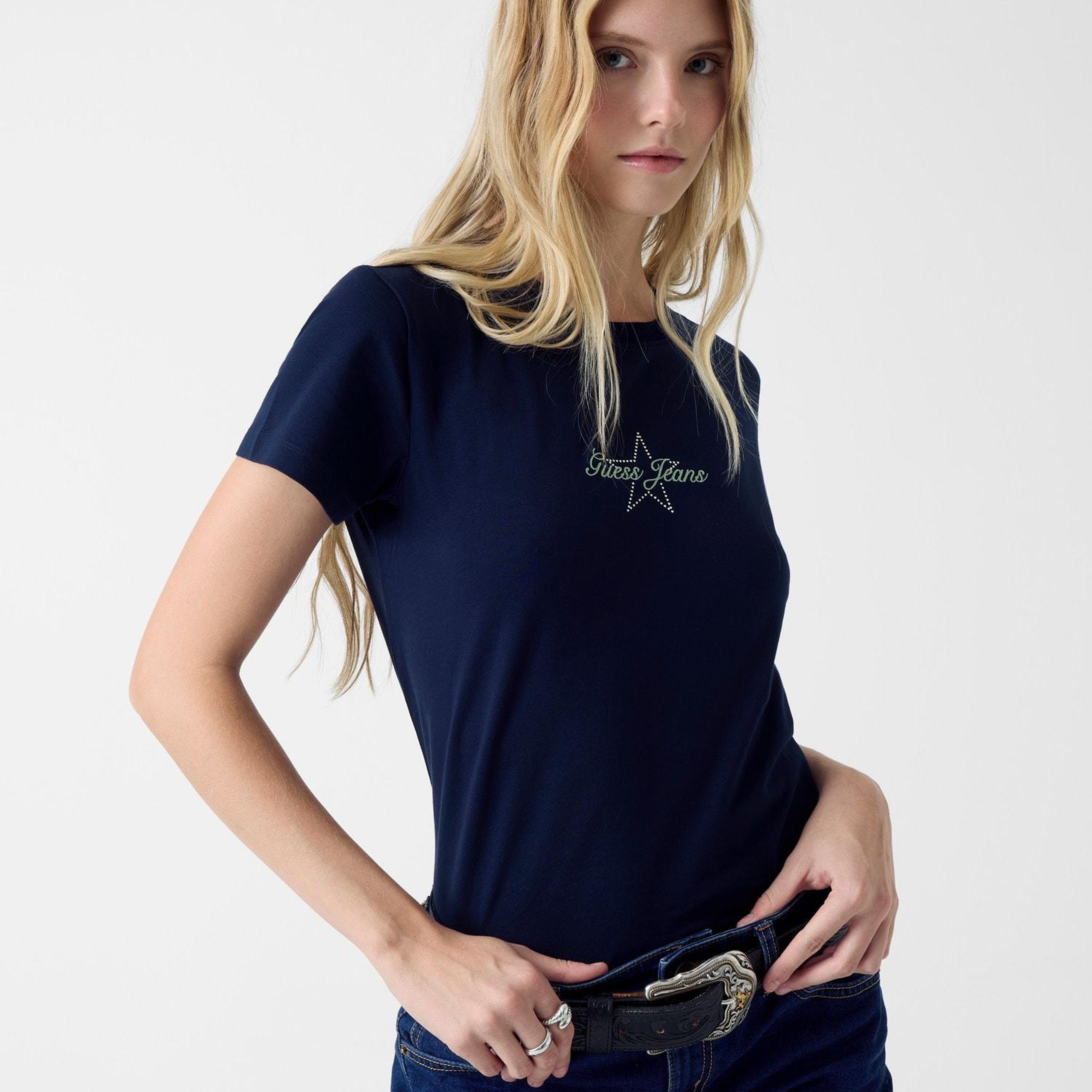 Guess Jeans Kadın Regular Fit T-Shirt