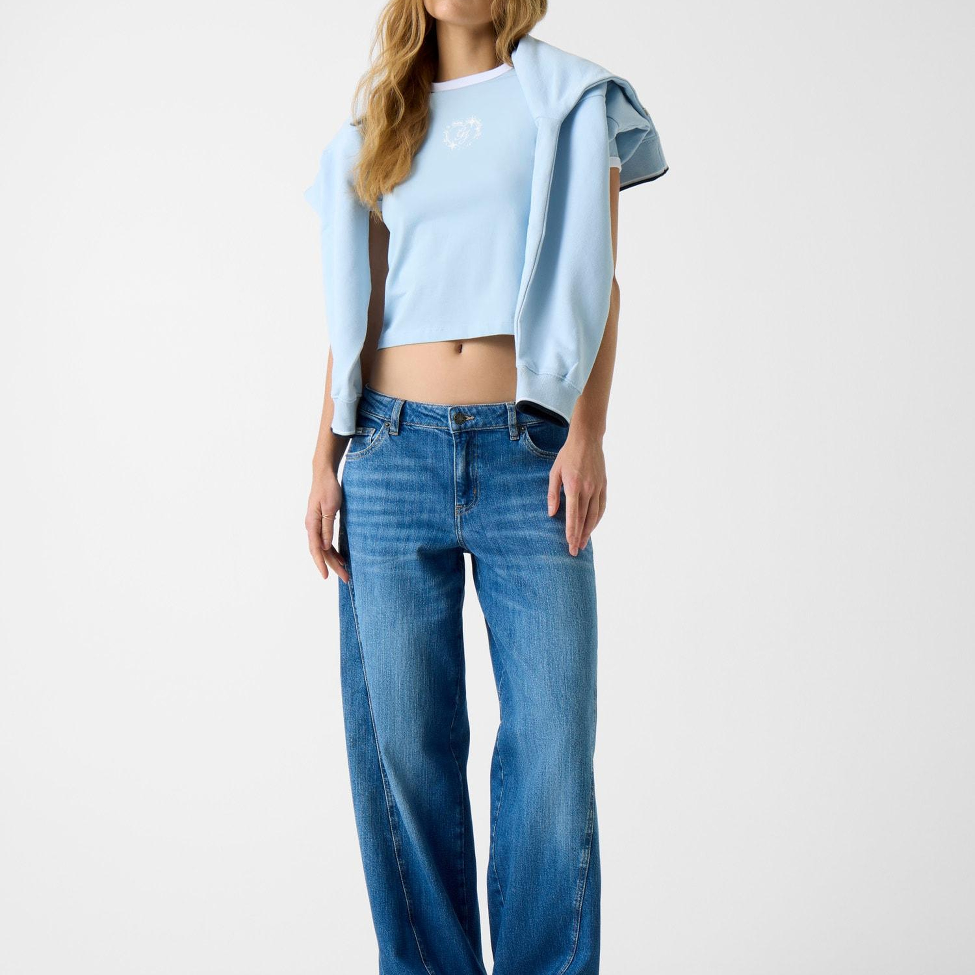 Guess Jeans Kadın Boxy Fit T-Shirt