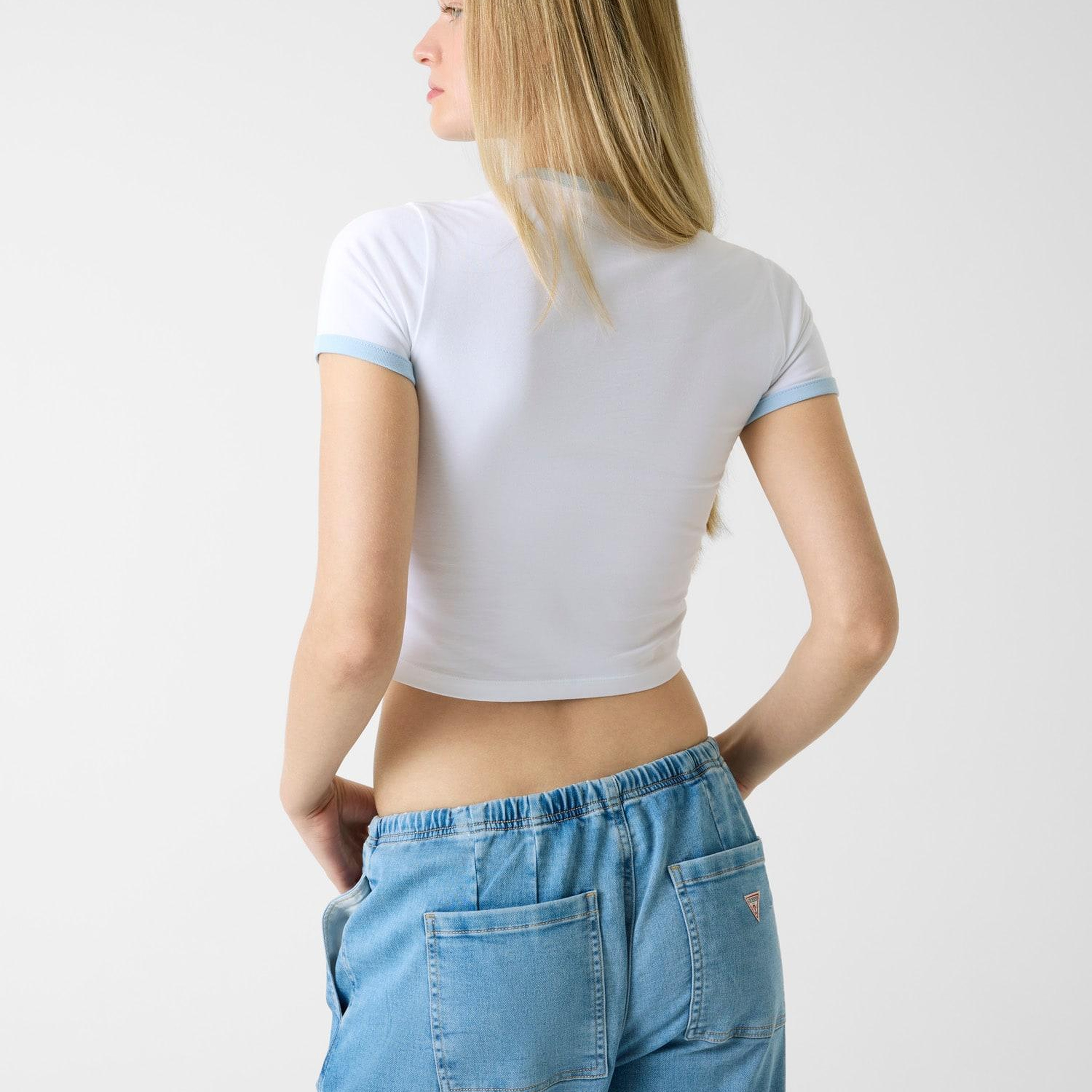 Guess Jeans Kadın Boxy Fit T-Shirt