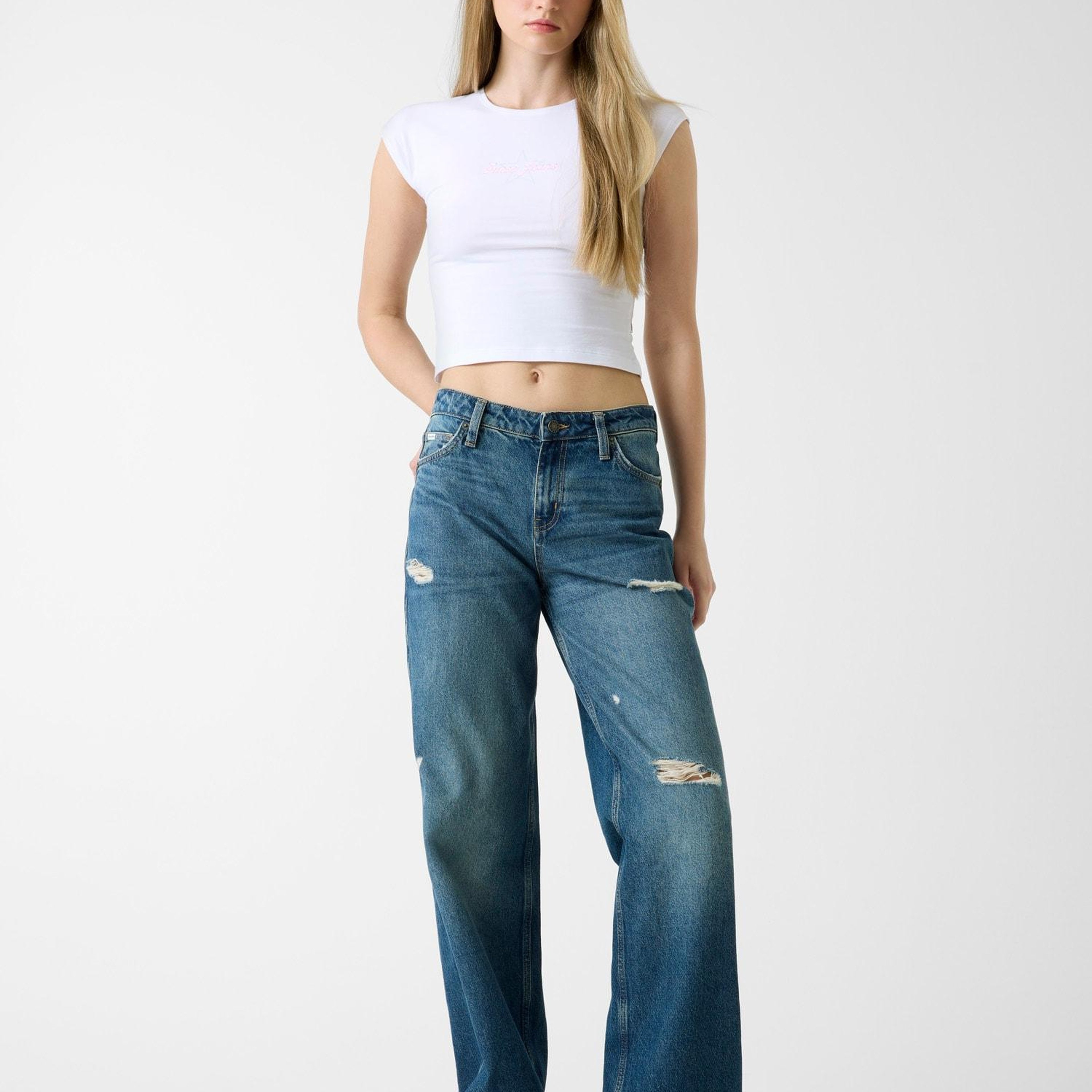 Guess Jeans Kadın Slim Fit T-Shirt