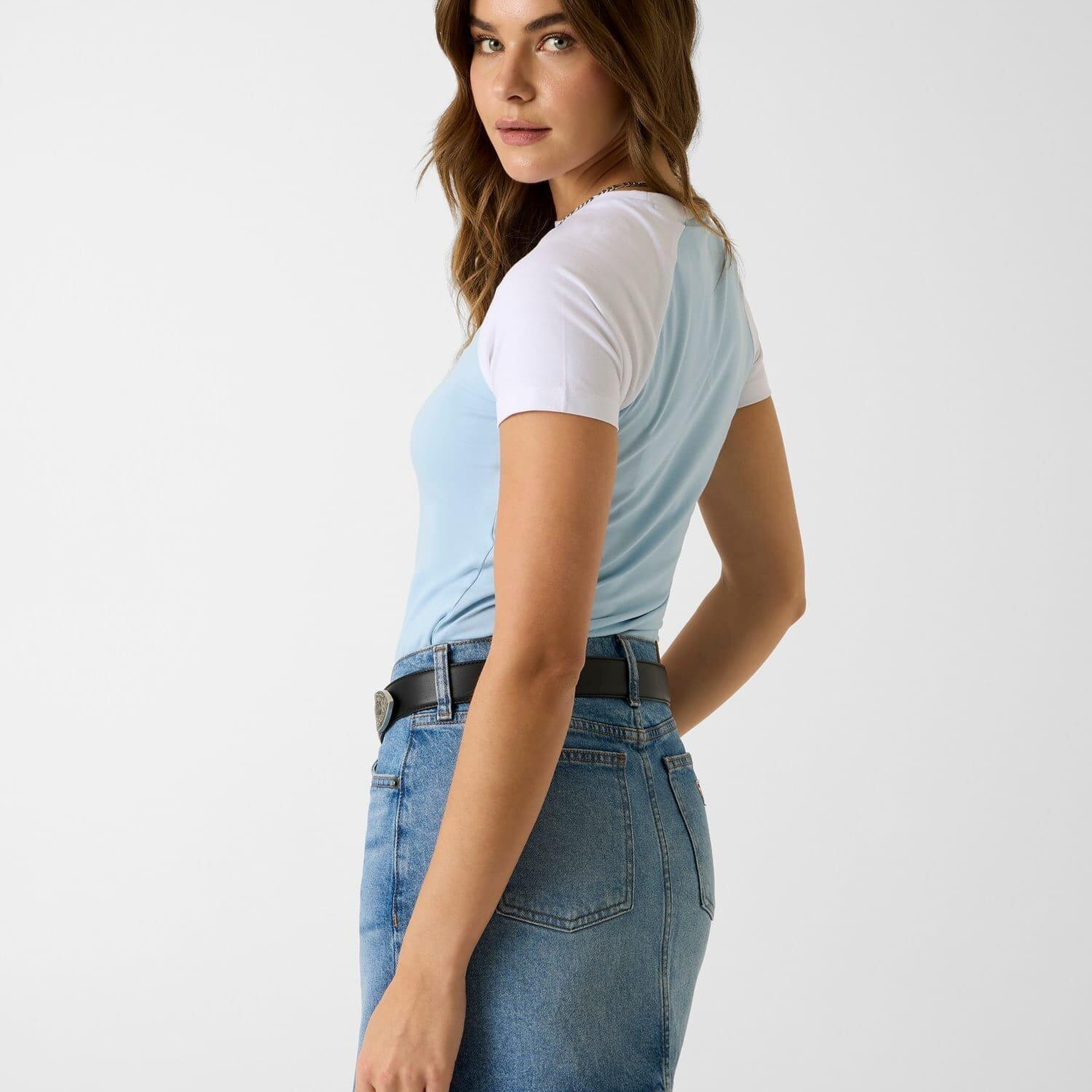 Guess Jeans Kadın Boxy Fit T-Shirt