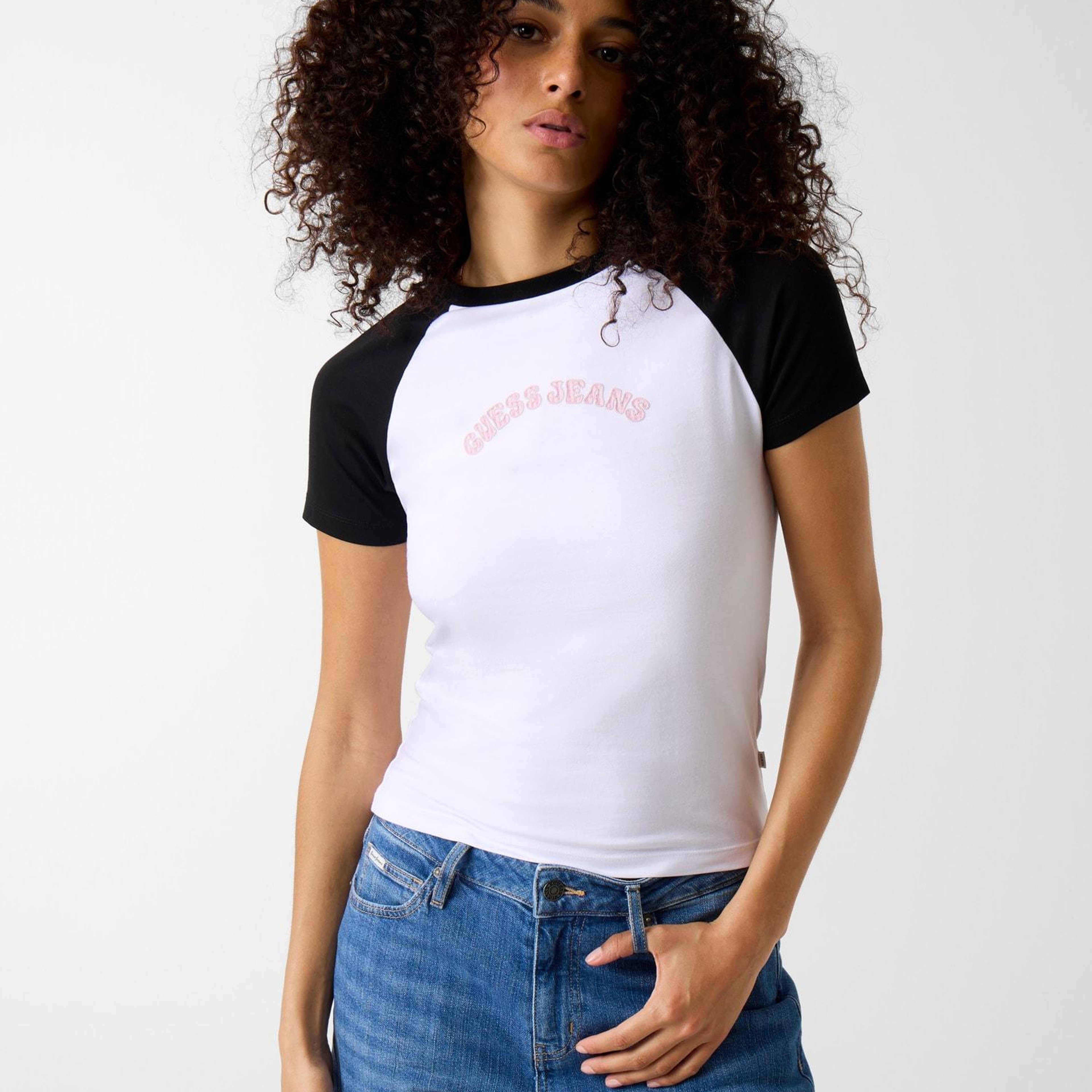 Guess Jeans Kadın Boxy Fit T-Shirt