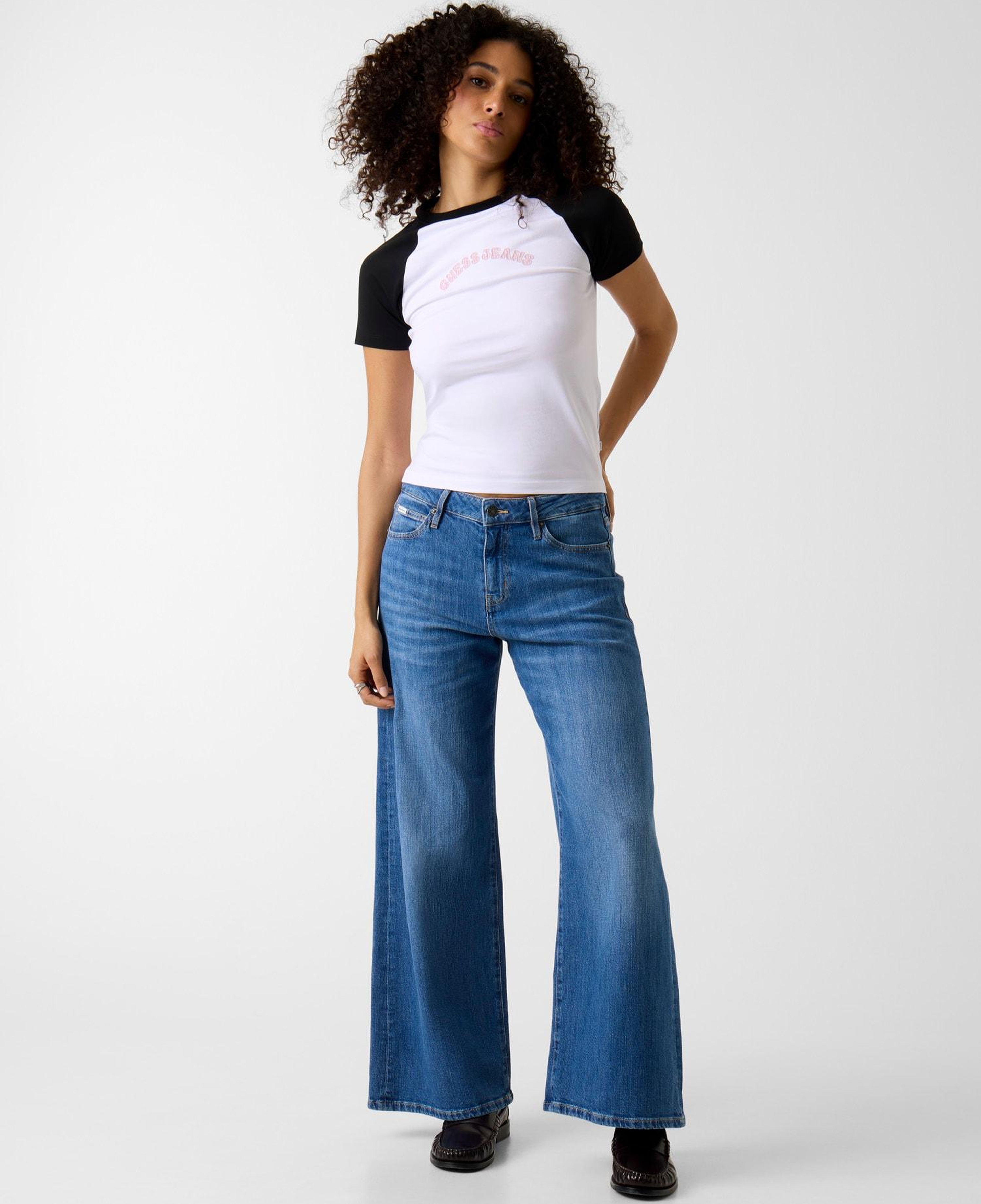 Guess Jeans Kadın Boxy Fit T-Shirt
