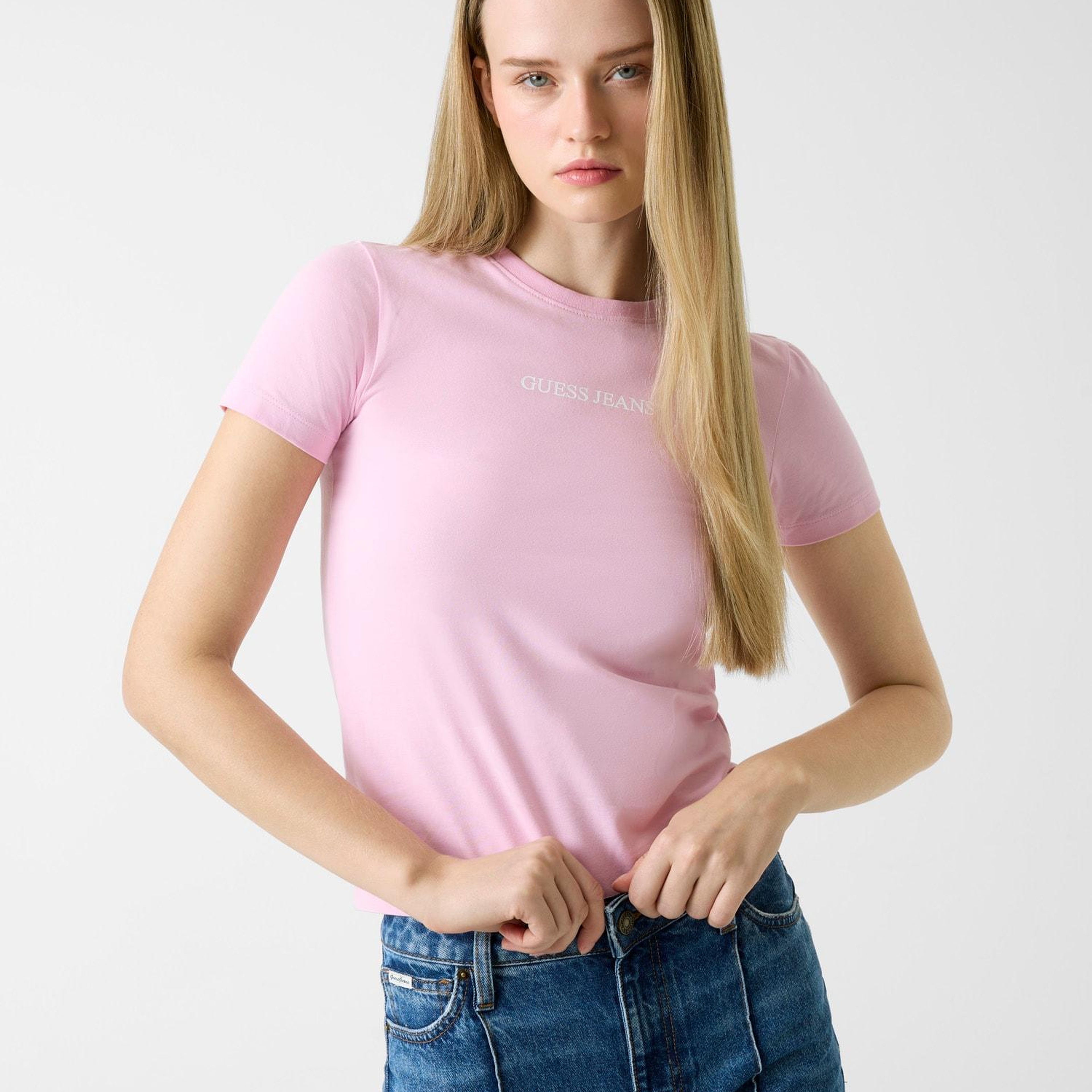Guess Jeans Kadın Slim Fit T-Shirt