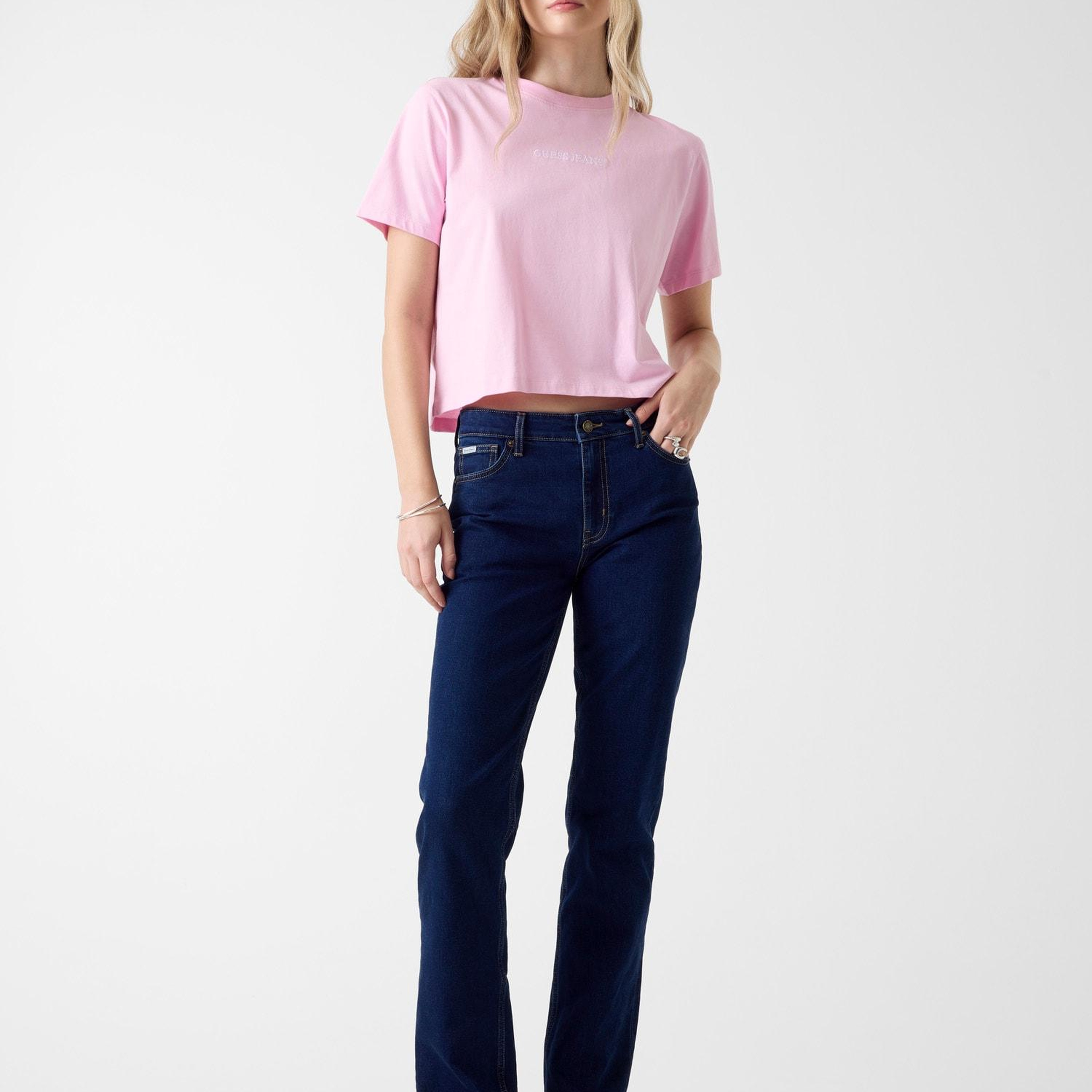 Guess Jeans Boxy Kadın Boxy Fit T-Shirt