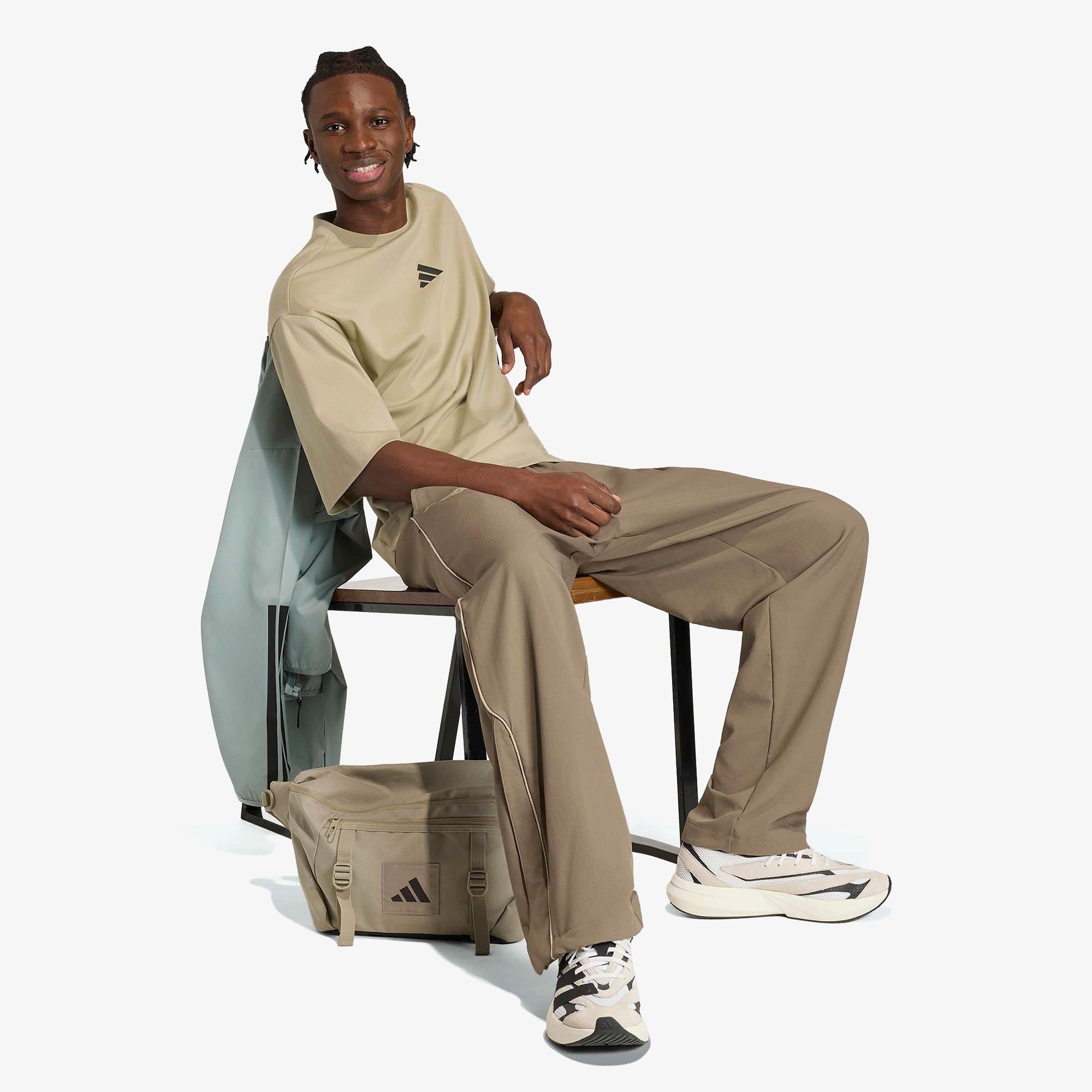adidas City Tech Erkek Kahverengi T-Shirt
