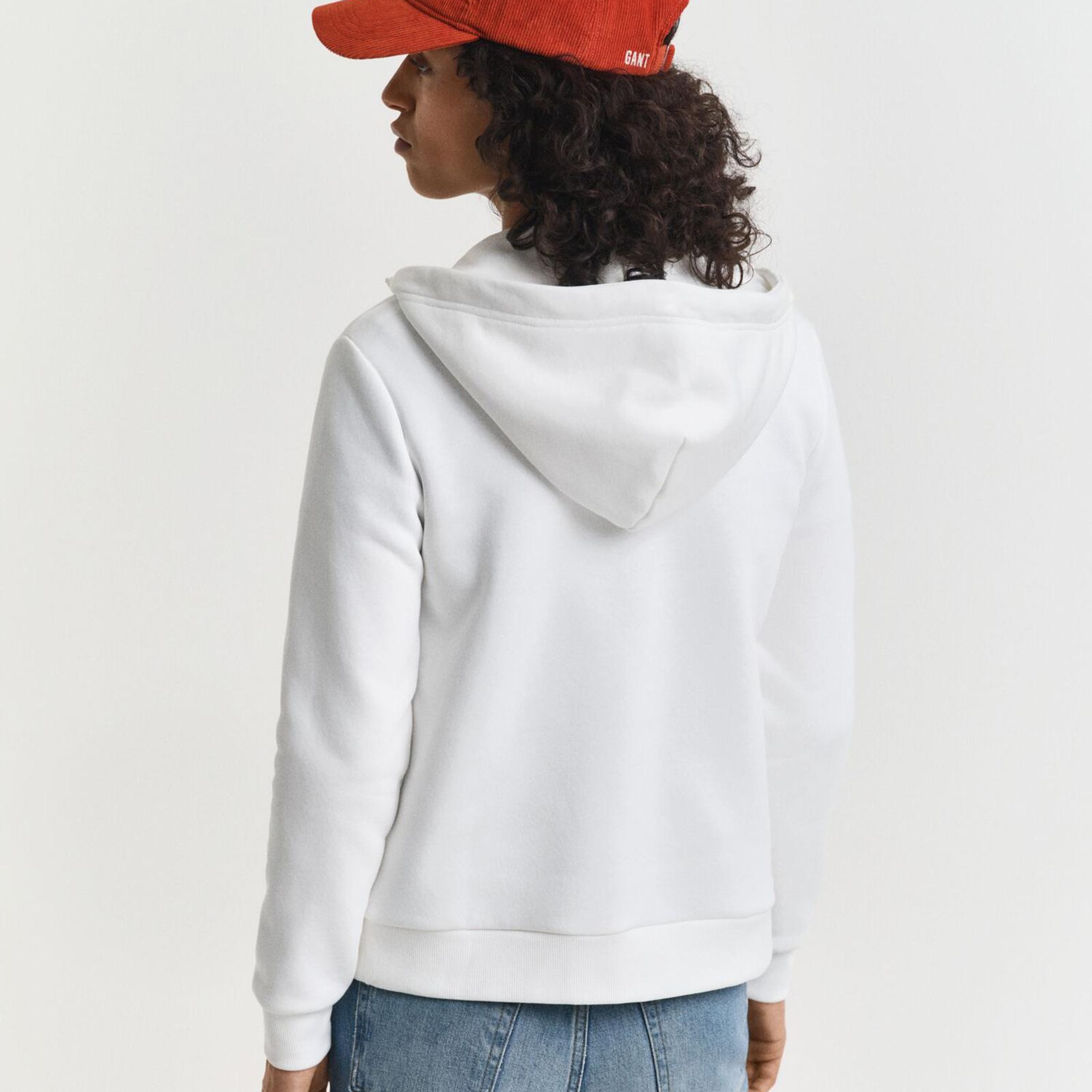 GANT Kadın Beyaz Regular Fit Kapüşonlu Fermuarlıı Sweatshirt