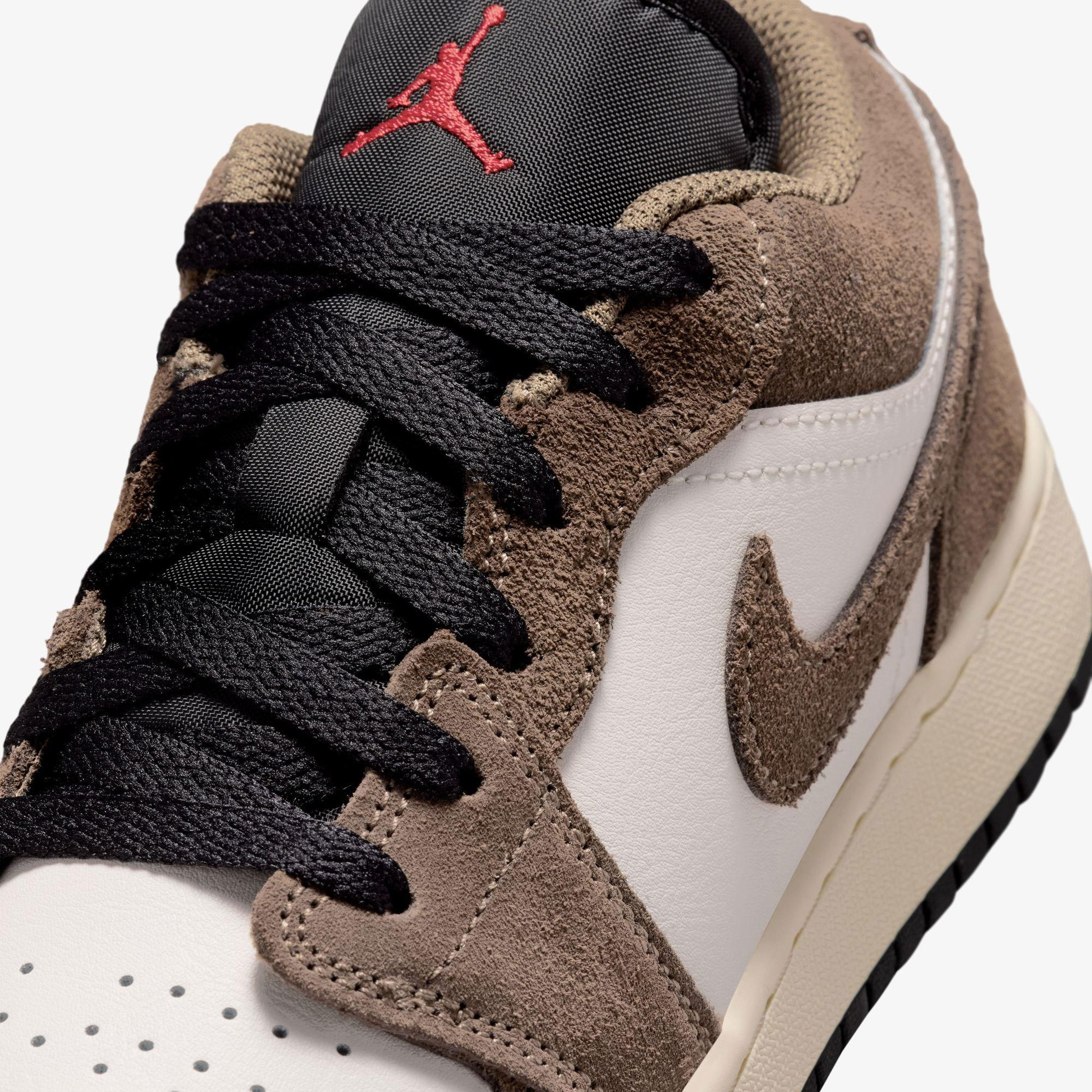 Jordan Air 1 Low Kahverengi Spor Ayakkabı