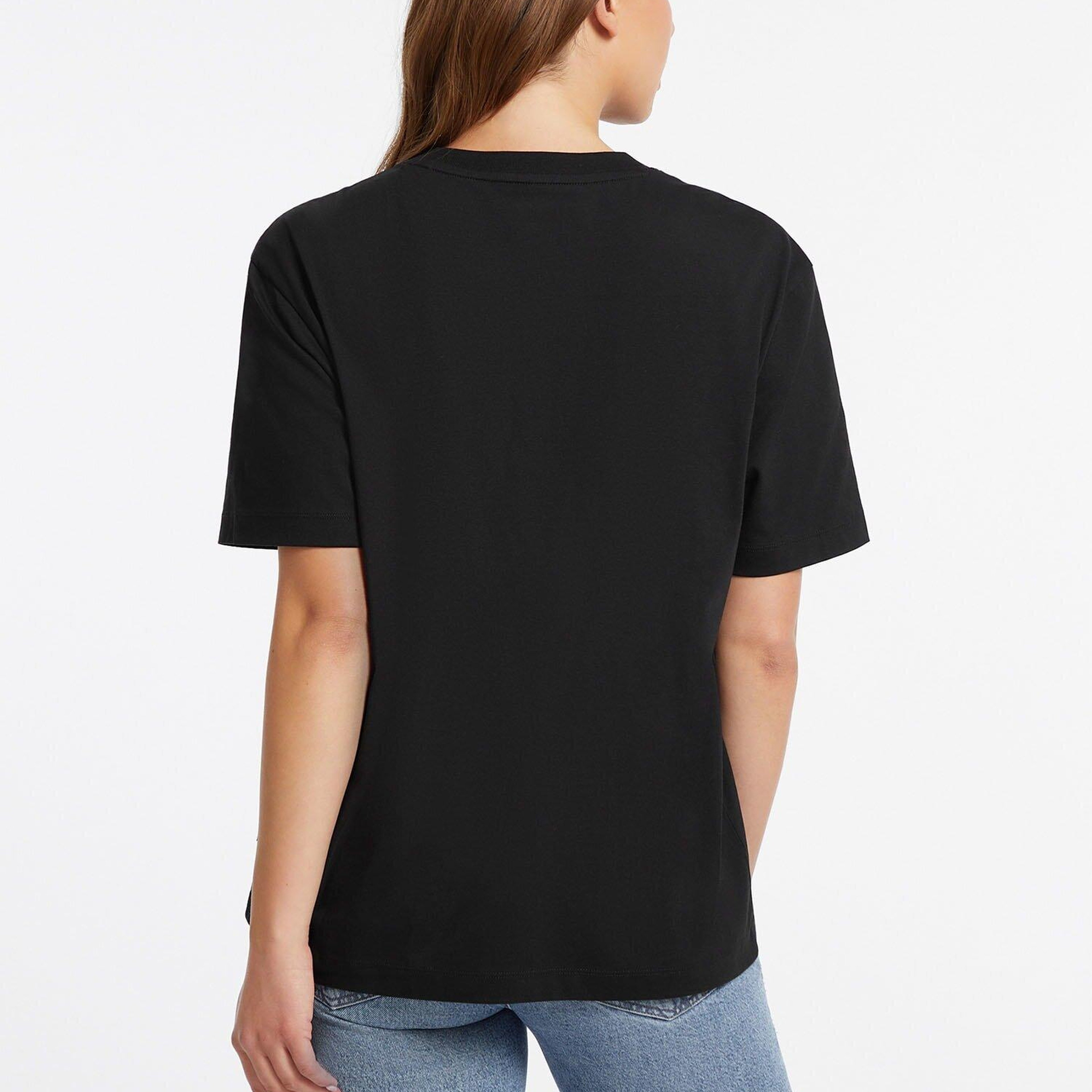 Guess Jeans Kadın Oversize Fit T-Shirt