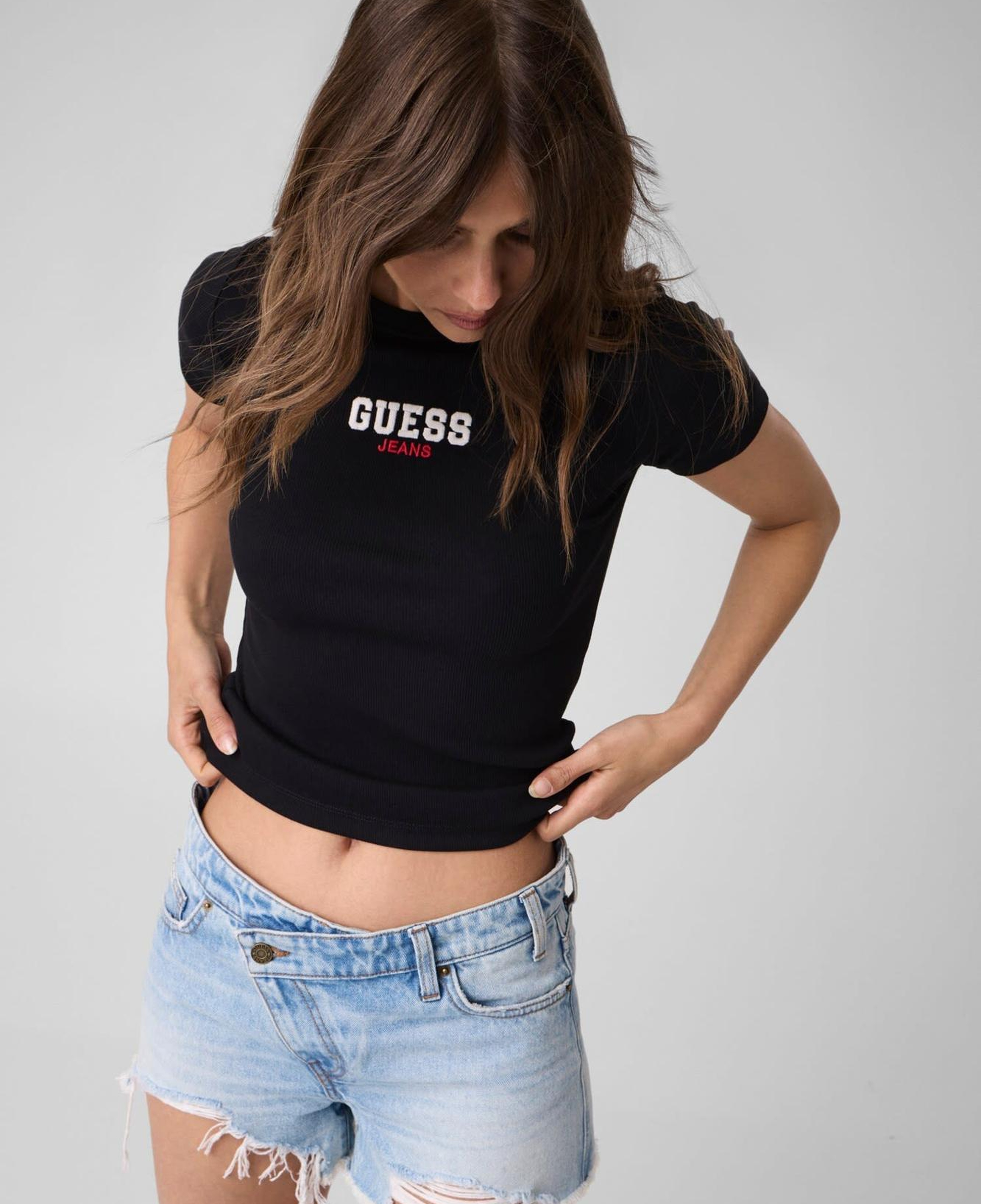 Guess Jeans Kadın Slim Fit T-Shirt