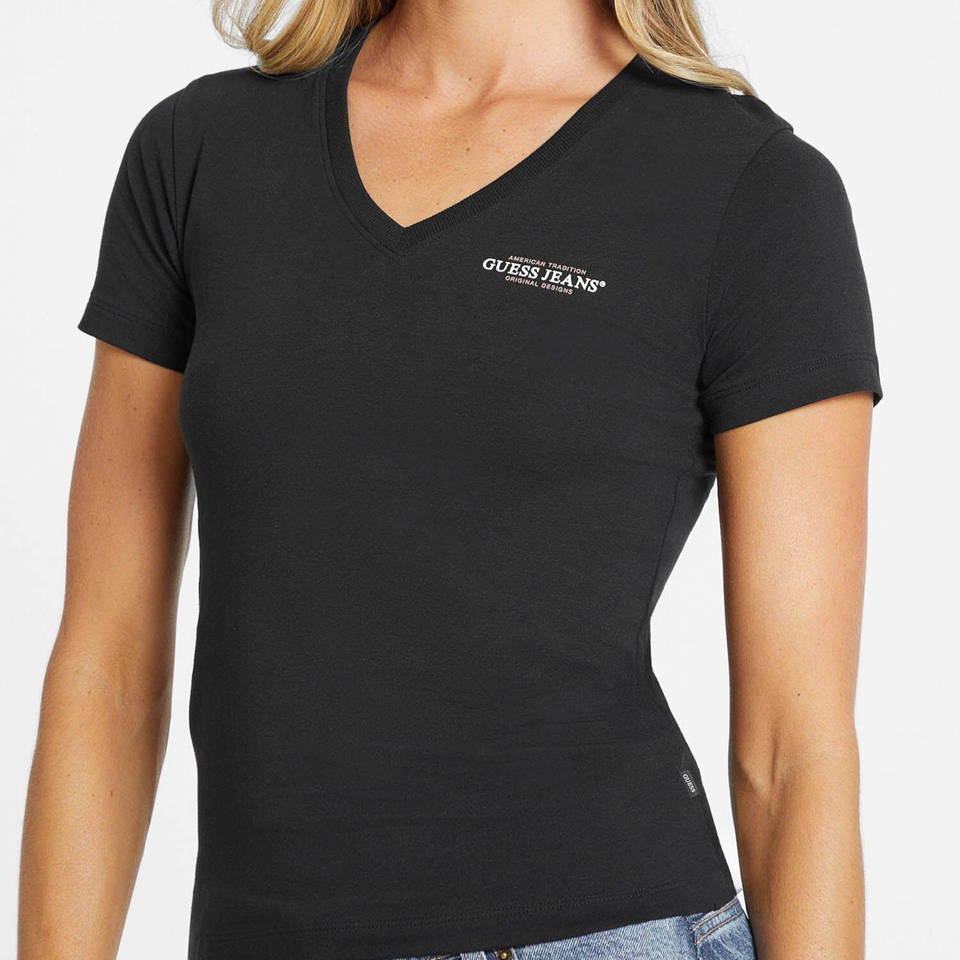 Guess Jeans Kadın Slim Fit T-Shirt