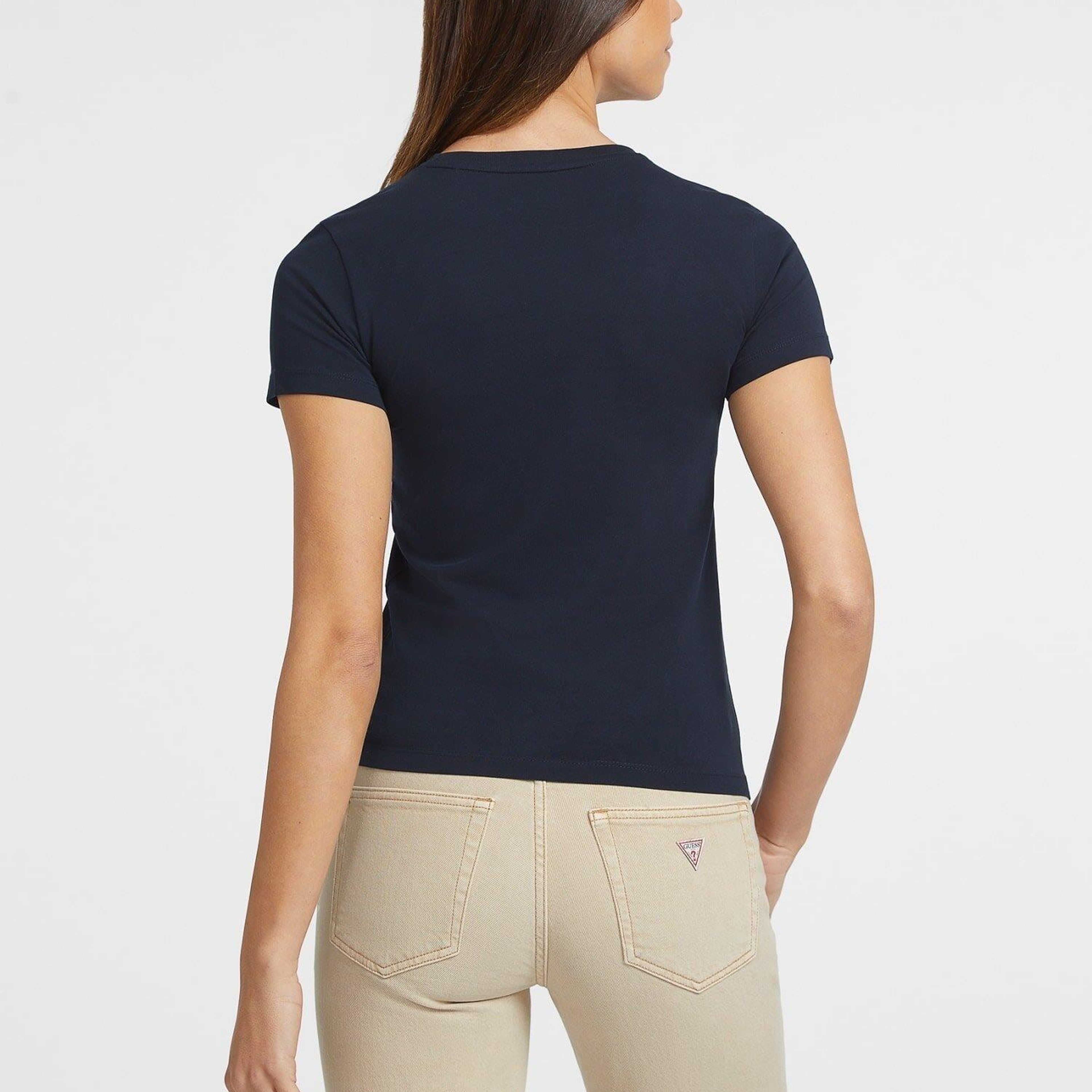 Guess Jeans Kadın Slim Fit T-Shirt