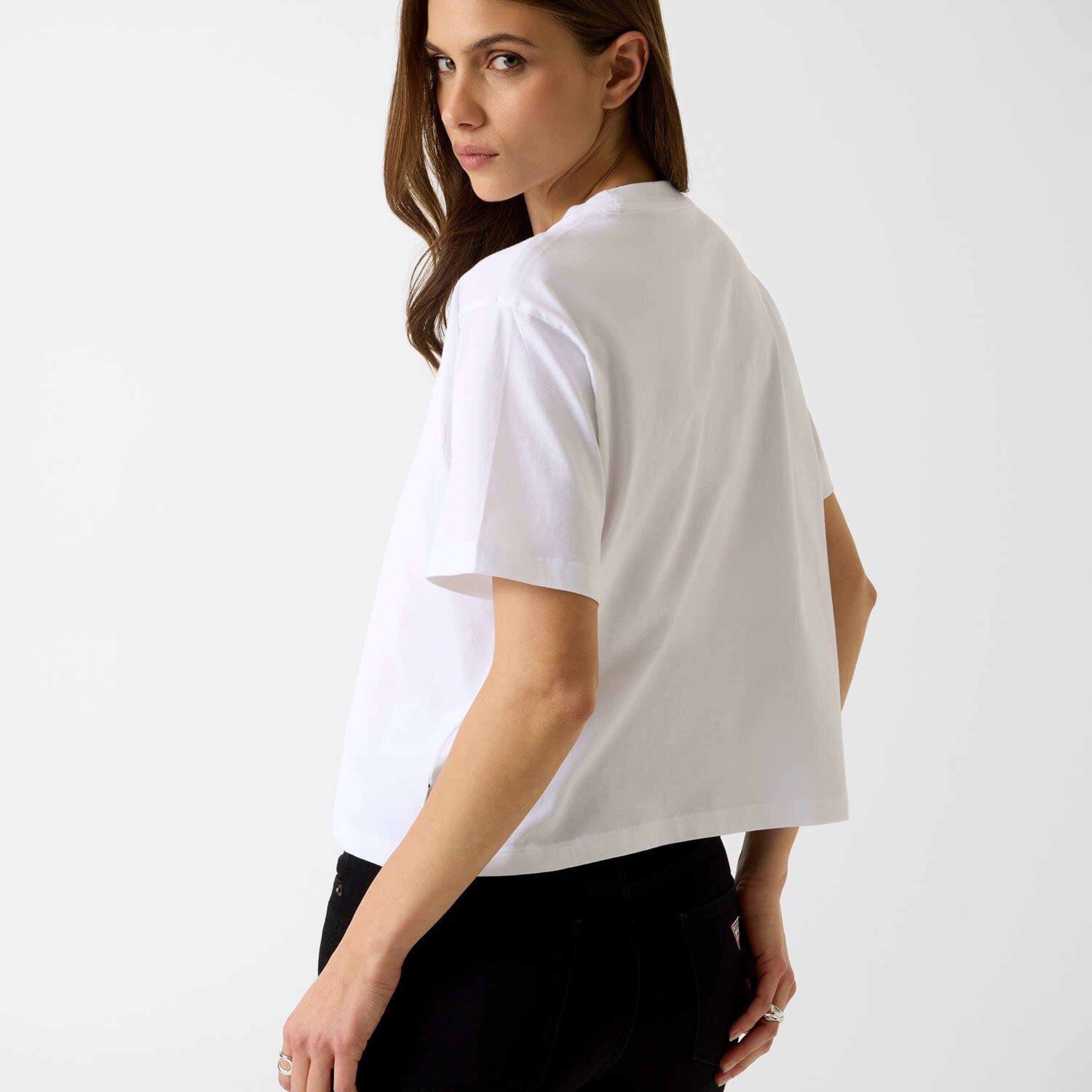 Guess Jeans Boxy Kadın Boxy Fit T-Shirt