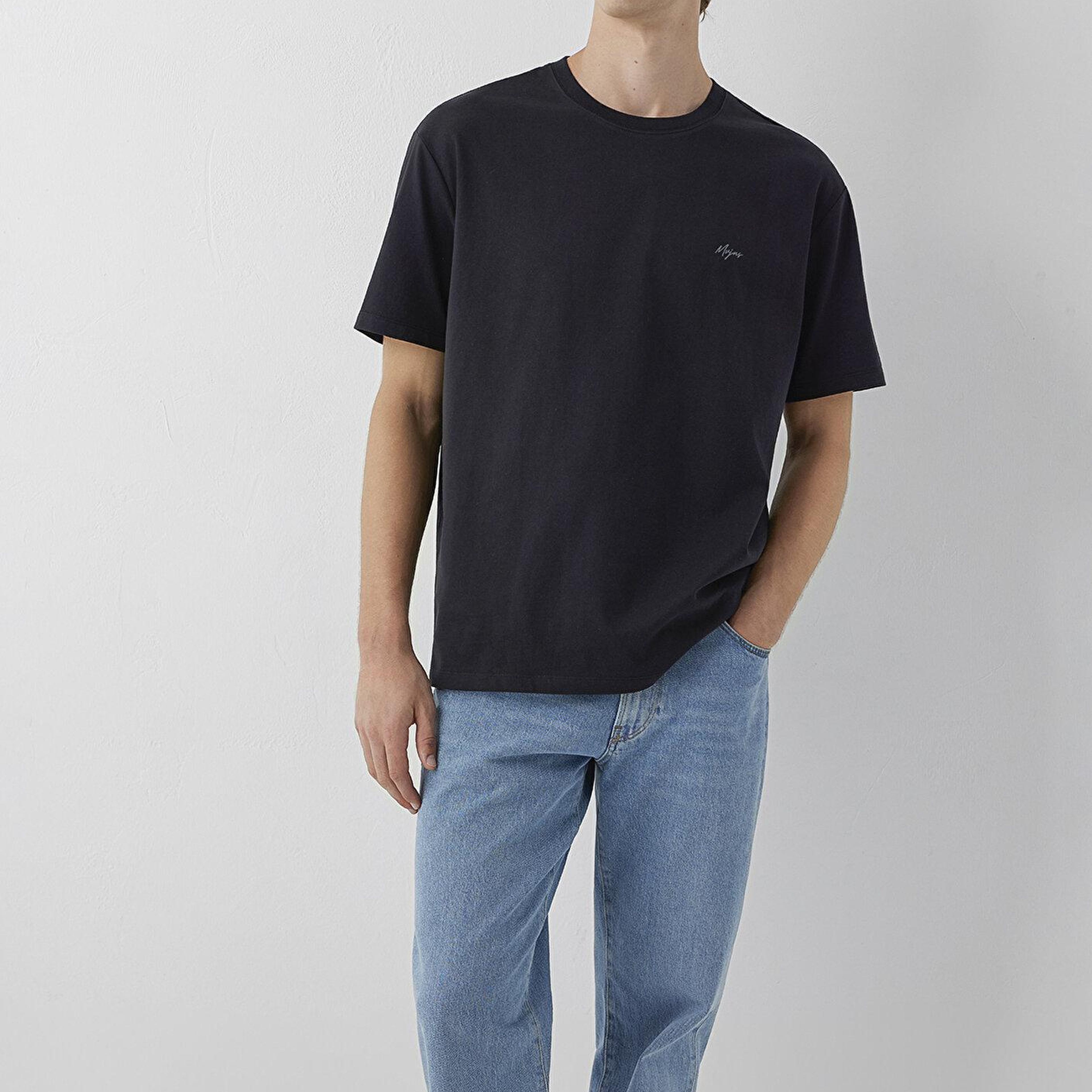 Mavi Mvjns Siyah Basic Tişört Loose Fit / Bol Rahat Kesim 0613680-900