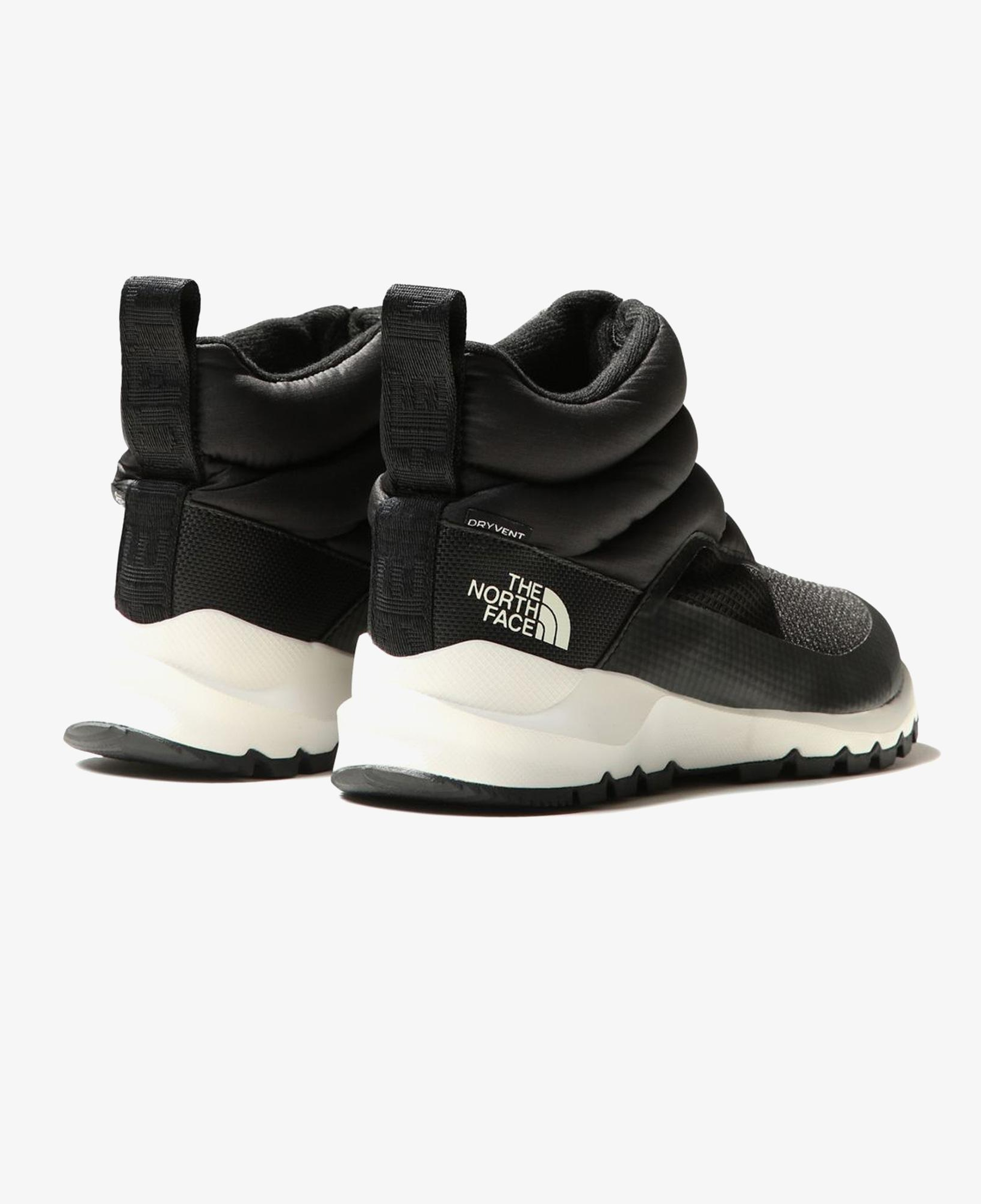 The North Face Thermoball Progressive Zip Waterproof Kadın Siyah Bot