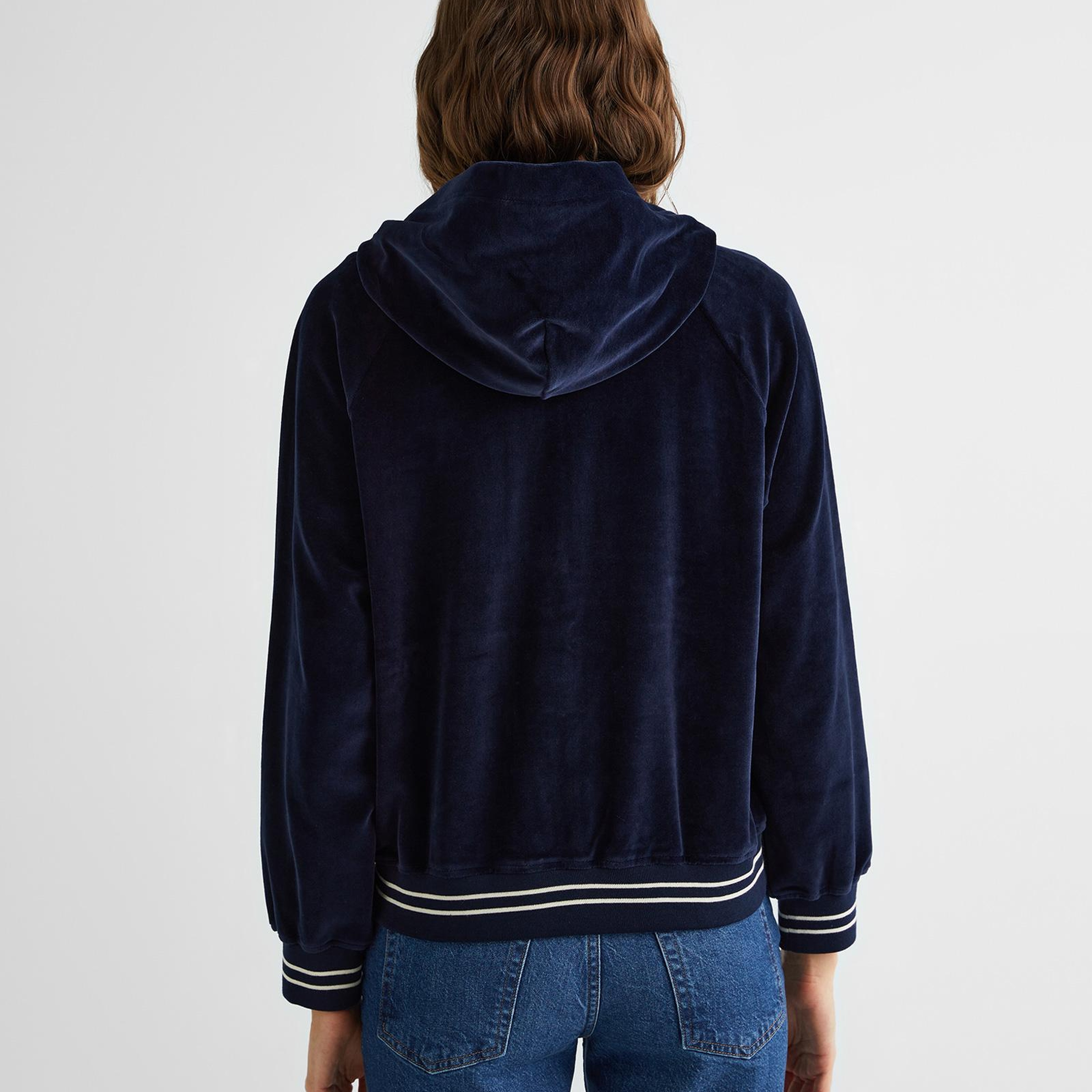 GANT Kadın Lacivert Relaxed Fit Kapüşonlu Logolu Sweatshirt