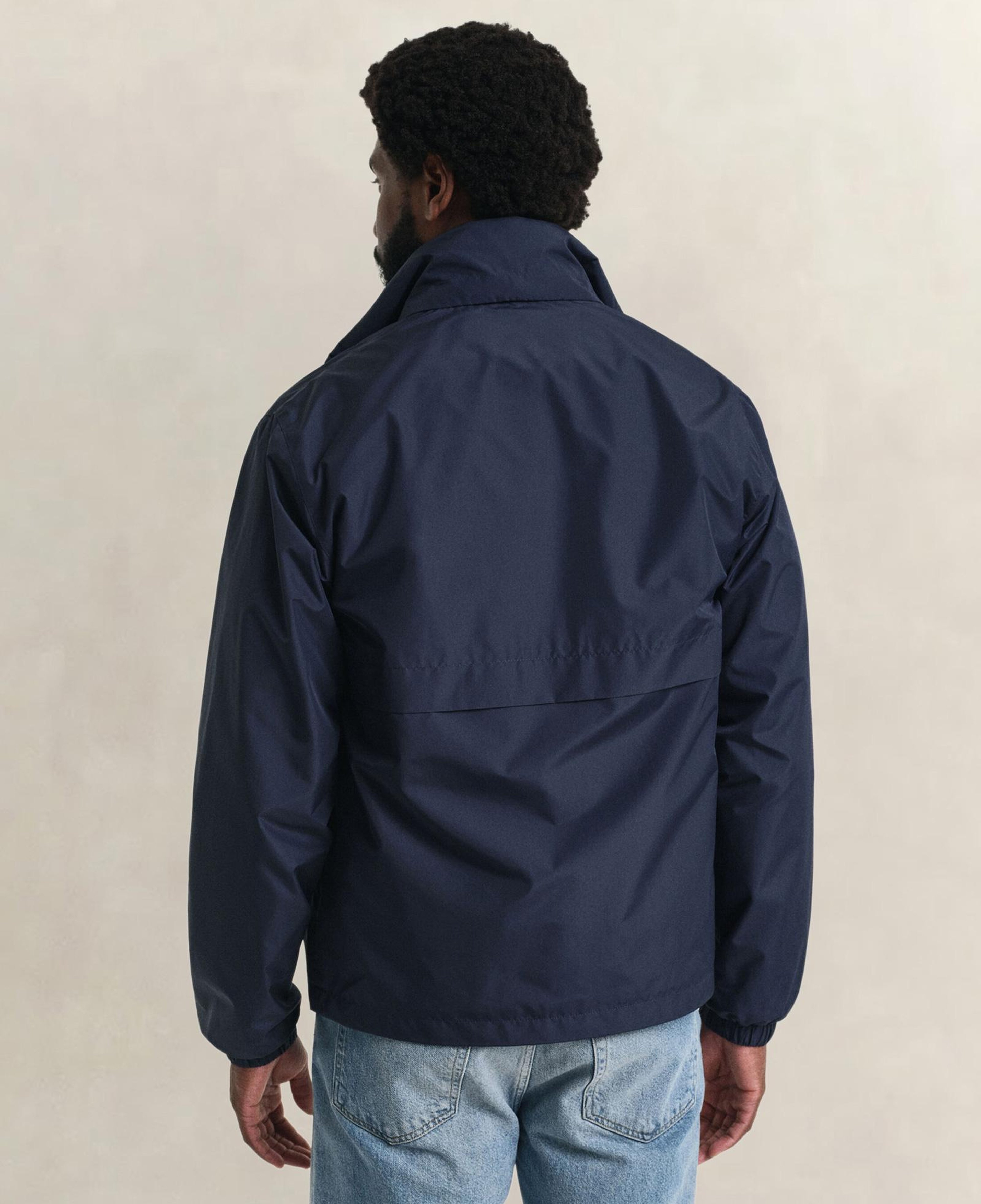 GANT Erkek Lacivert Regular Fit Kapüşonlu Rüzgarlık