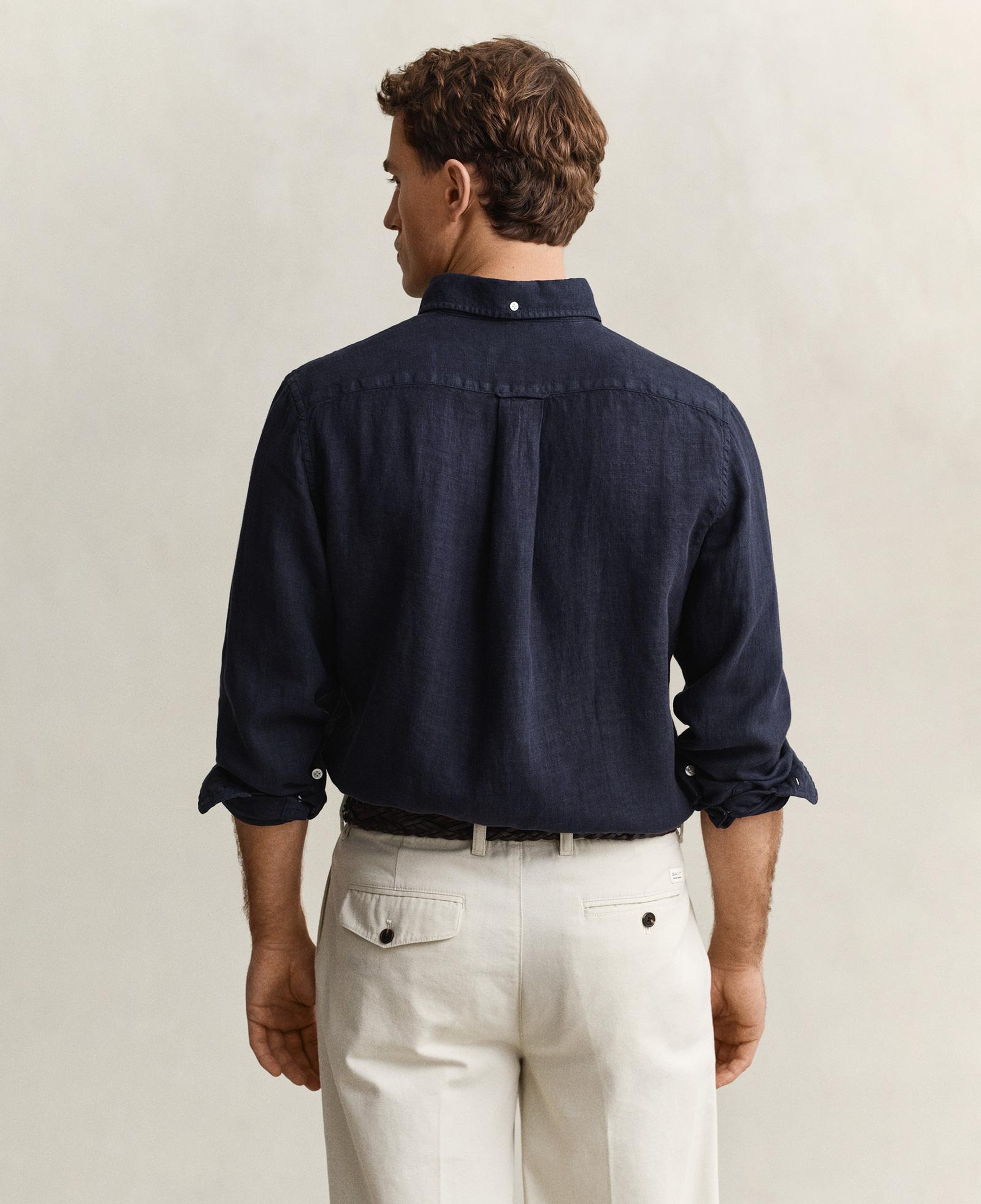 GANT Erkek Lacivert Regular Fit Düğmeli Yaka Keten Gömlek
